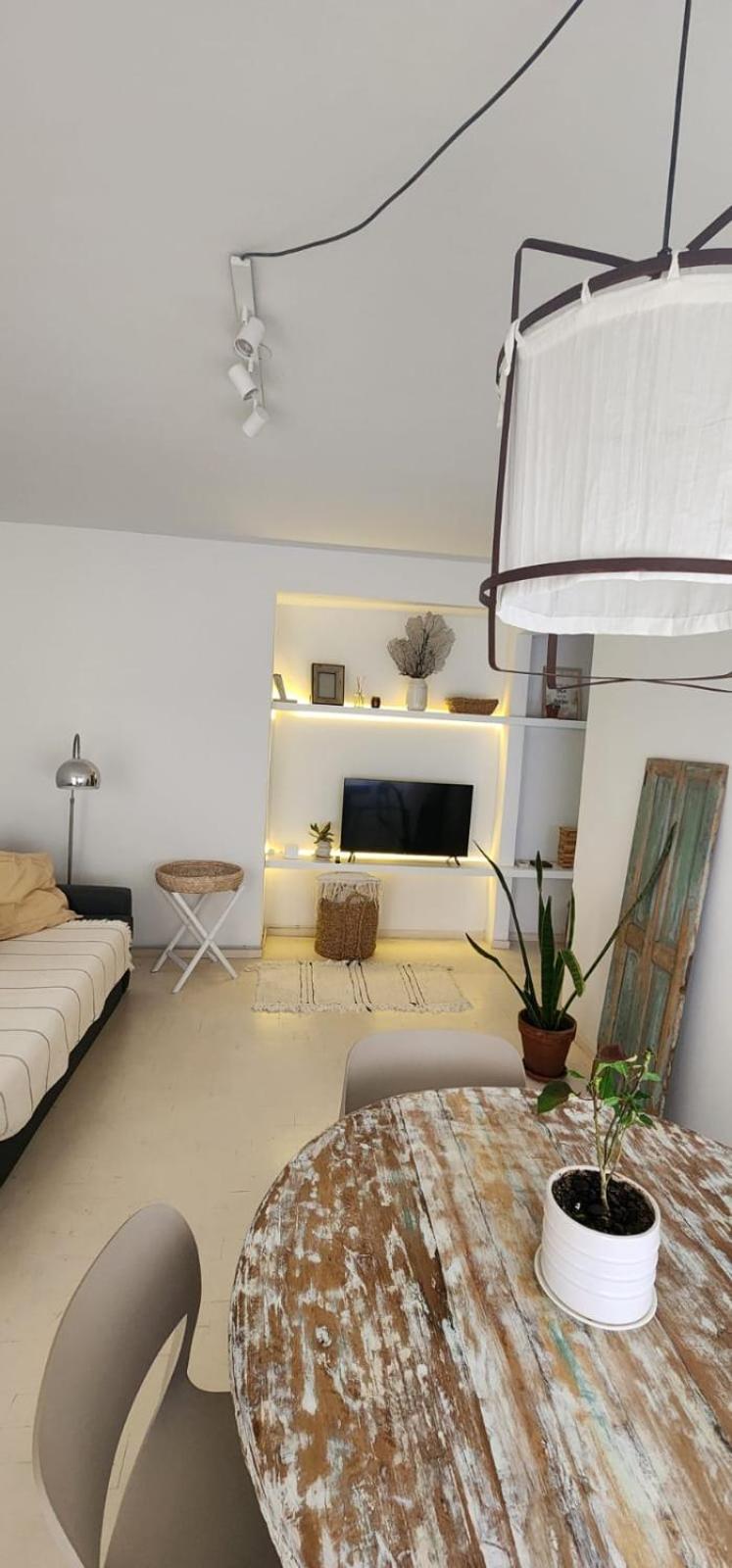 Excelente Departamento en Av. Del Libertador