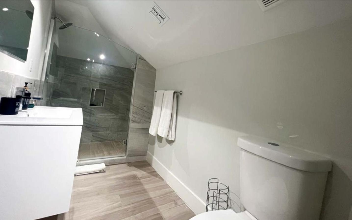 4-bedroom house in delightful Palm Cay
