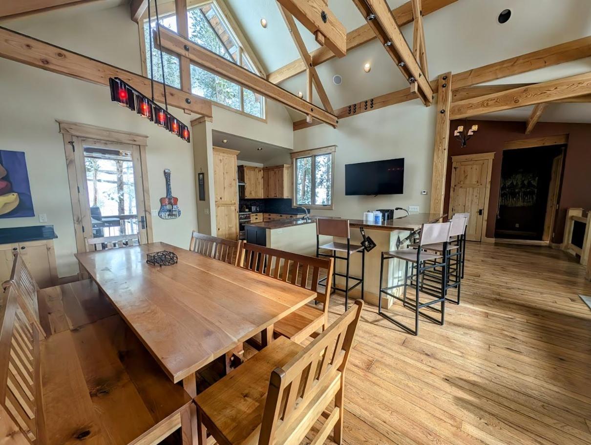 Keystone Prospectors Home 669 by SummitCove Lodging