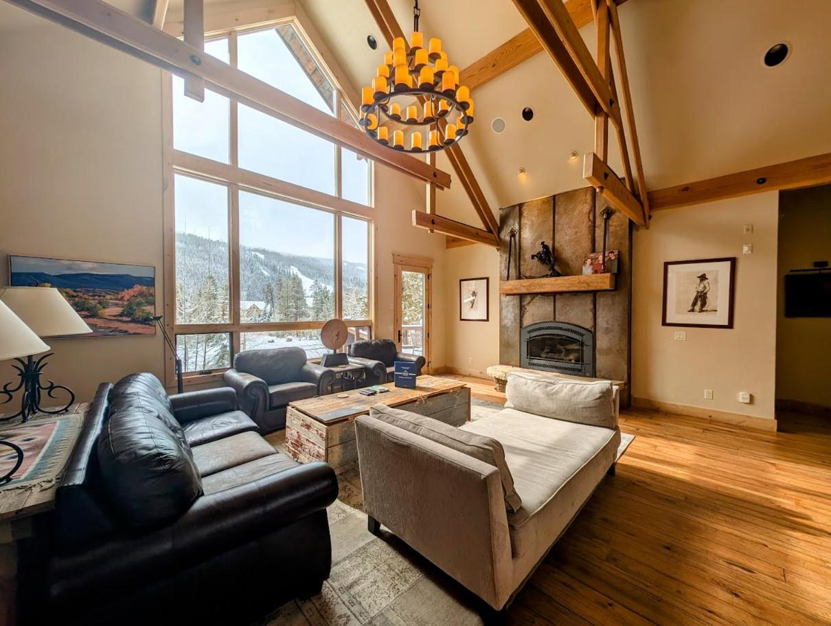 Keystone Prospectors Home 669 by SummitCove Lodging