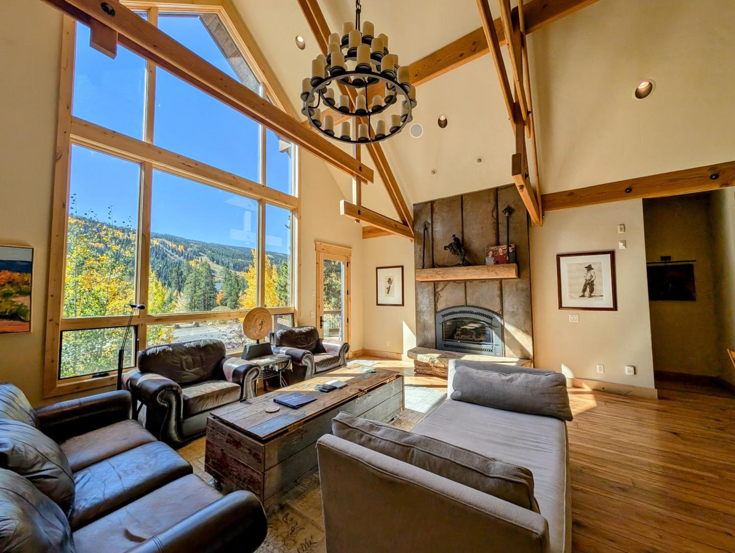 Keystone Prospectors Home 669 by SummitCove Lodging