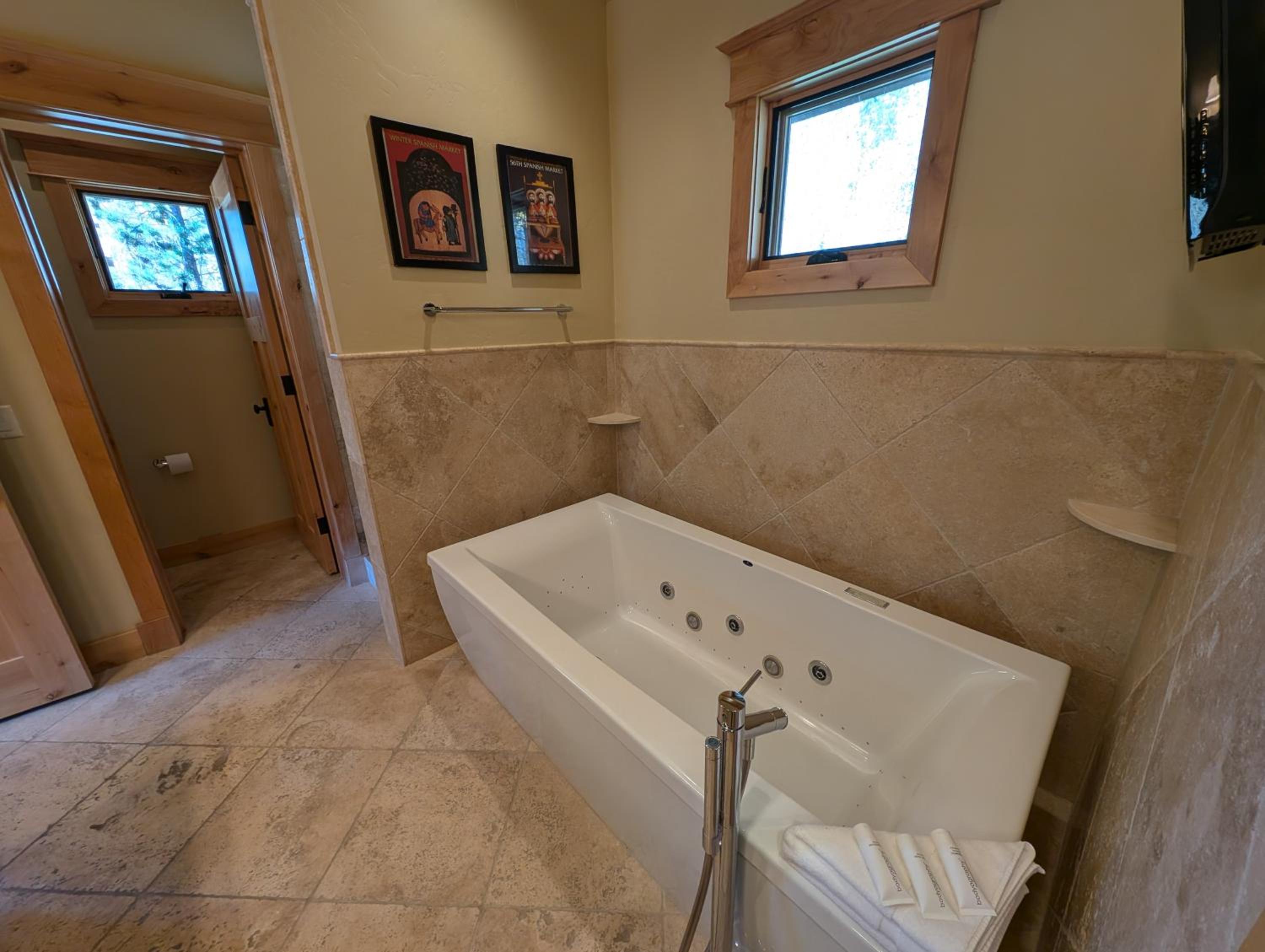 Keystone Prospectors Home 669 by SummitCove Lodging
