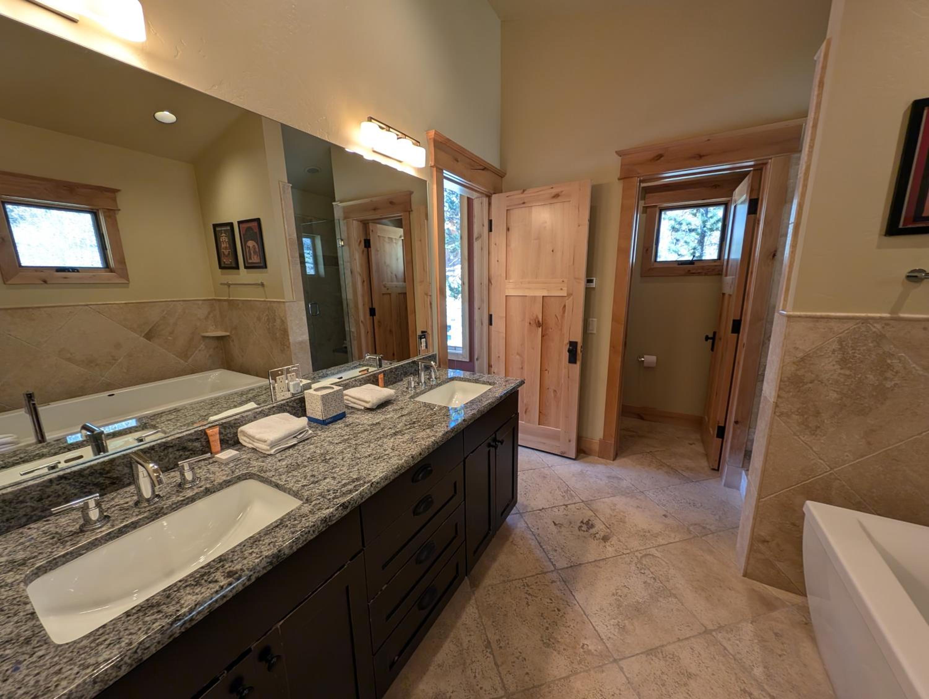 Keystone Prospectors Home 669 by SummitCove Lodging