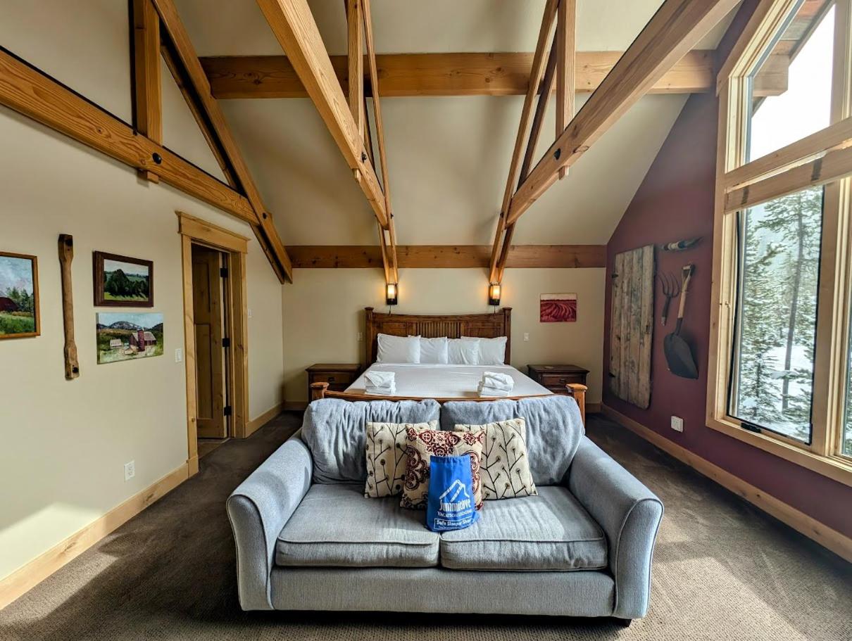 Keystone Prospectors Home 669 by SummitCove Lodging