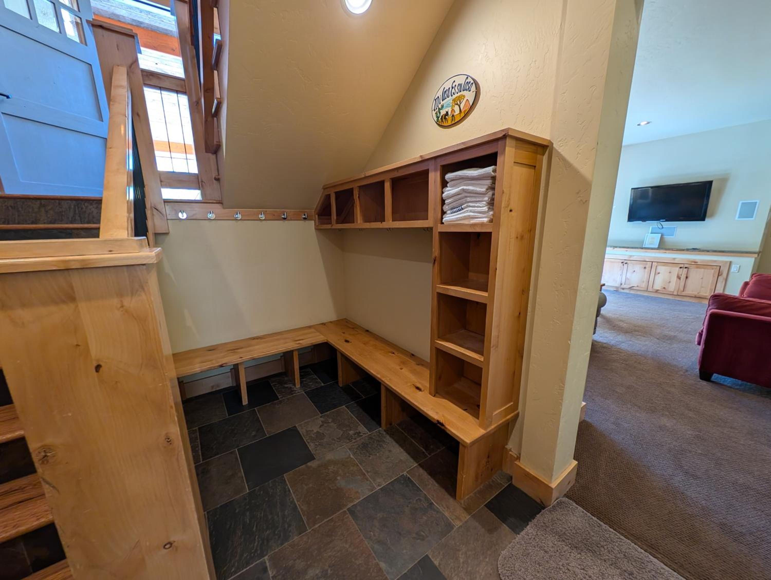 Keystone Prospectors Home 669 by SummitCove Lodging