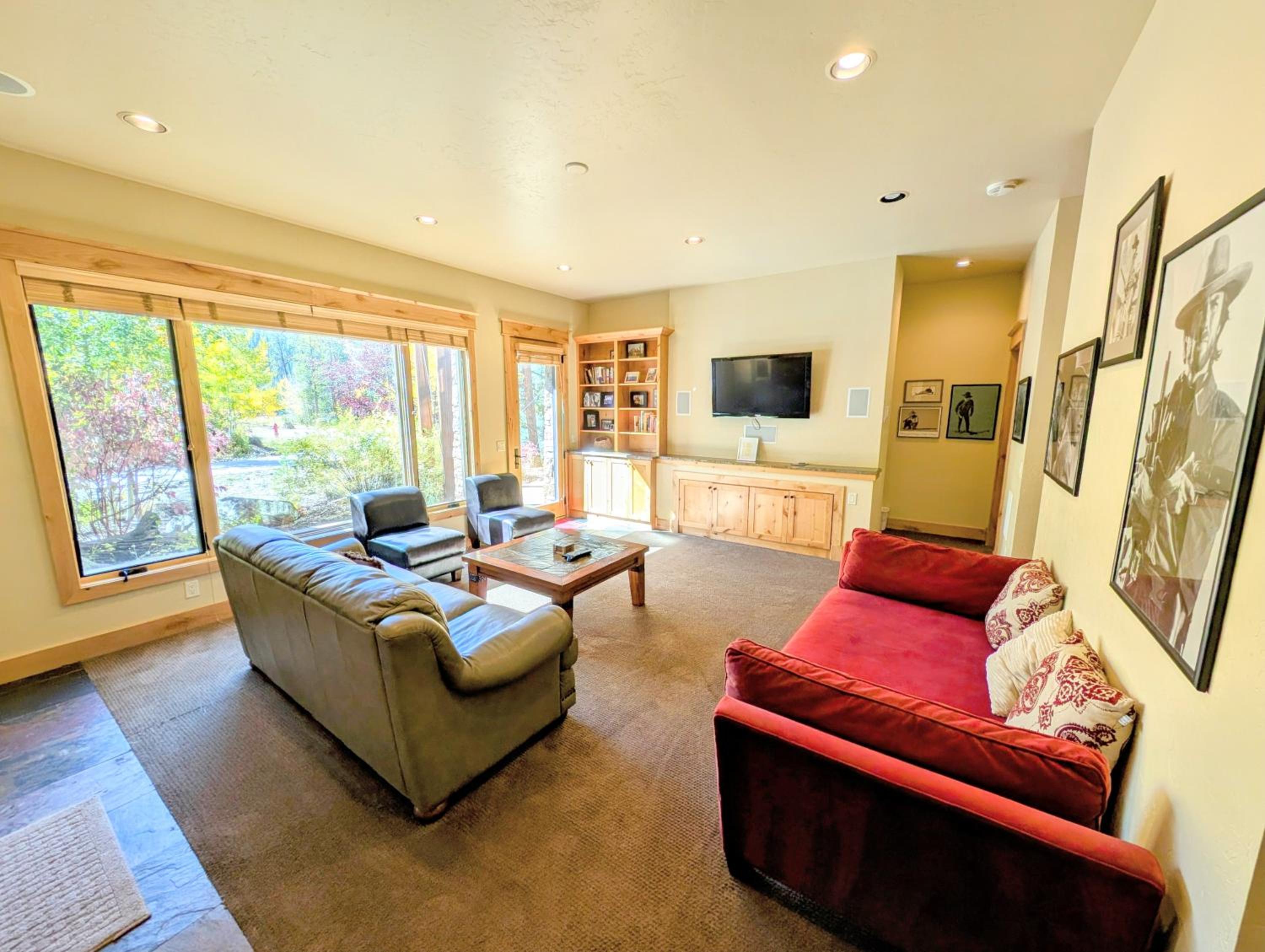 Keystone Prospectors Home 669 by SummitCove Lodging