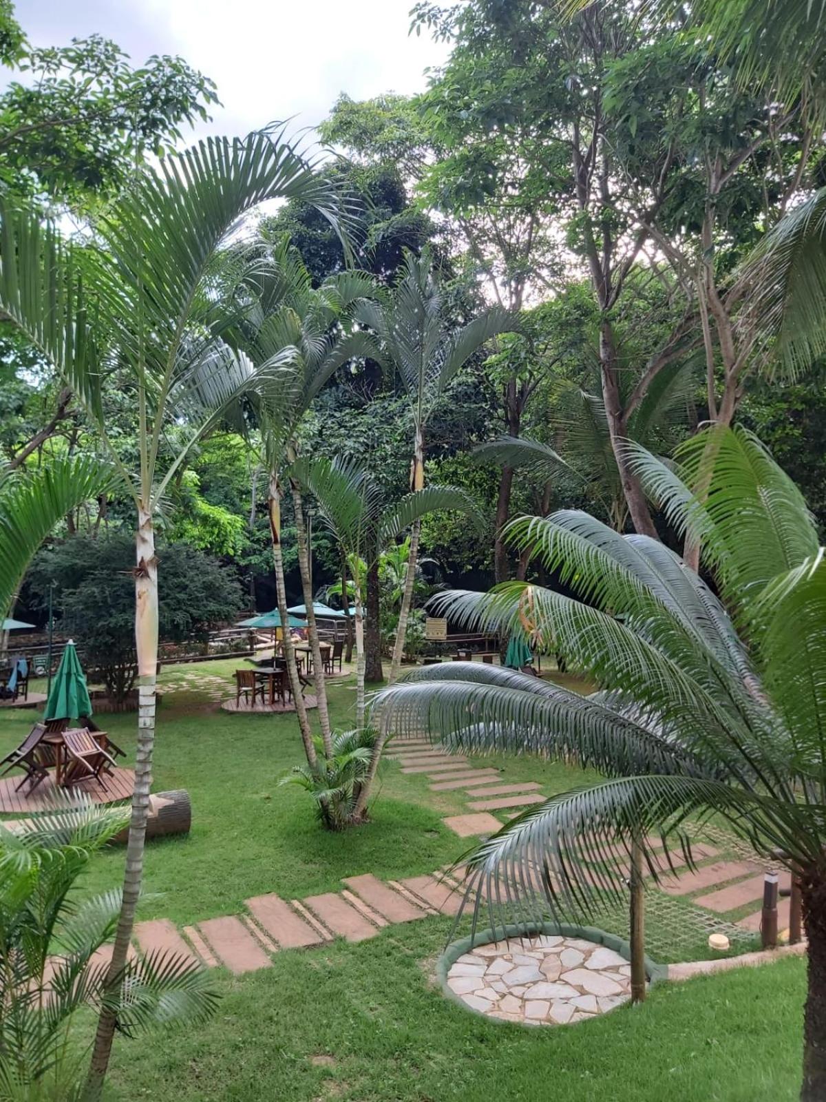 Vista incrível para o rio e area de lazer - Thermas Paradise 216