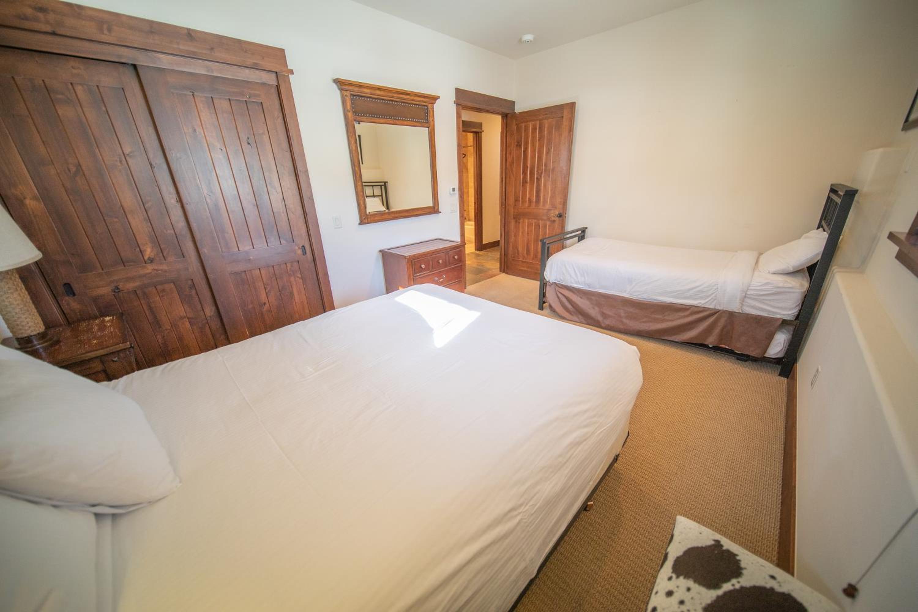 Keystone Sanctuary 248 by SummitCove Lodging