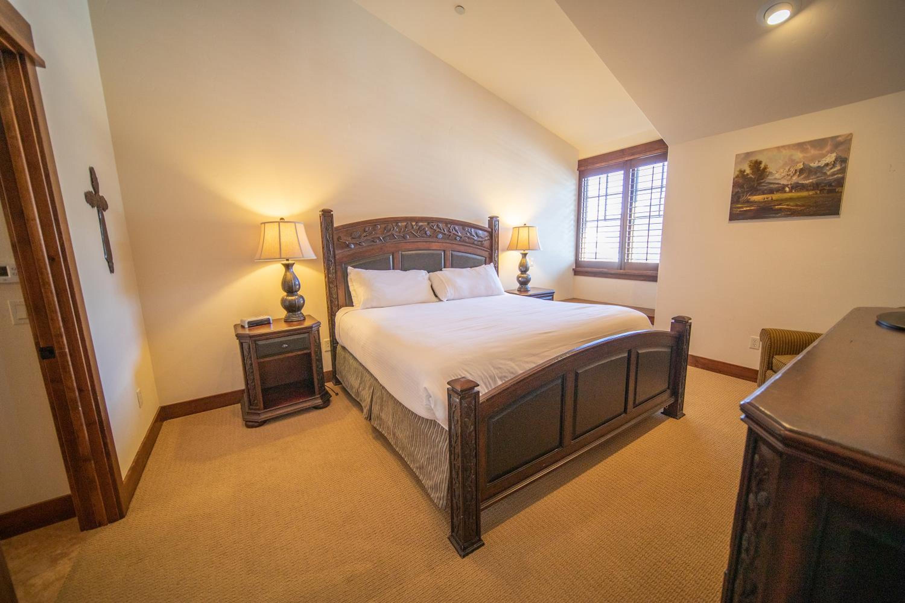 Keystone Sanctuary 248 by SummitCove Lodging
