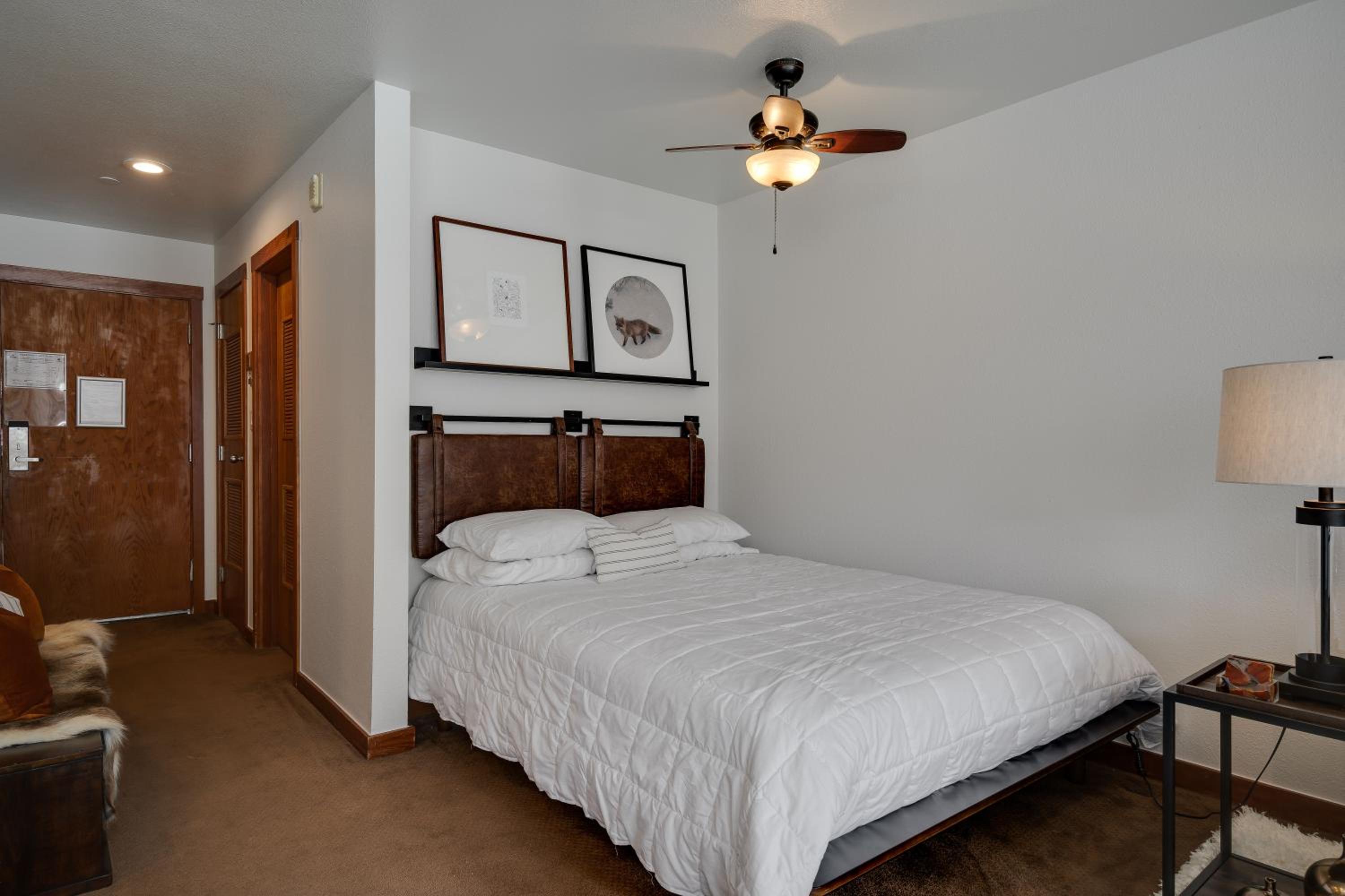 Lakeside 1481 by SummitCove Lodging
