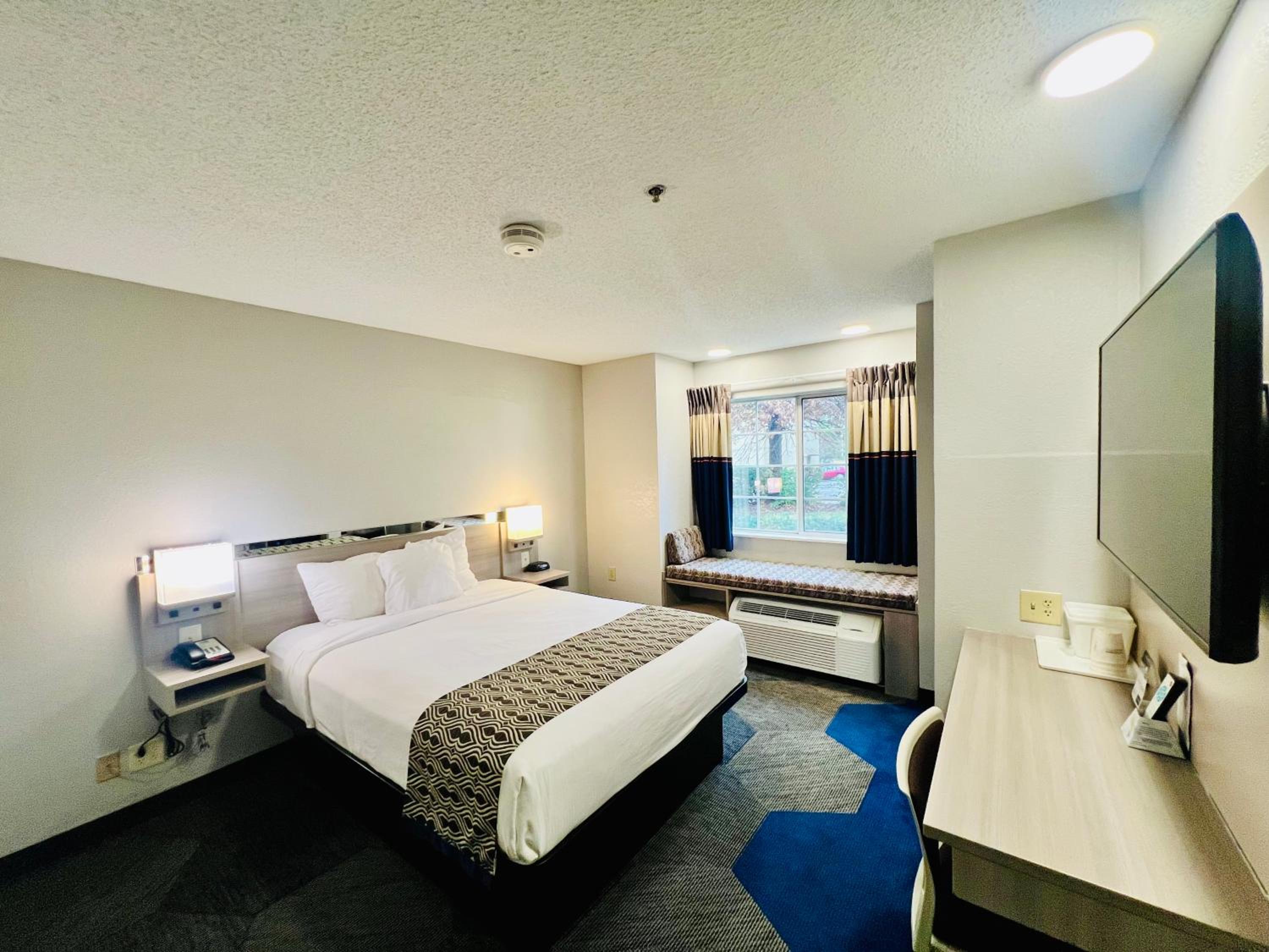 Georgetown Vacations - Microtel Inn Georgetown - Lexington North - Property Image 9