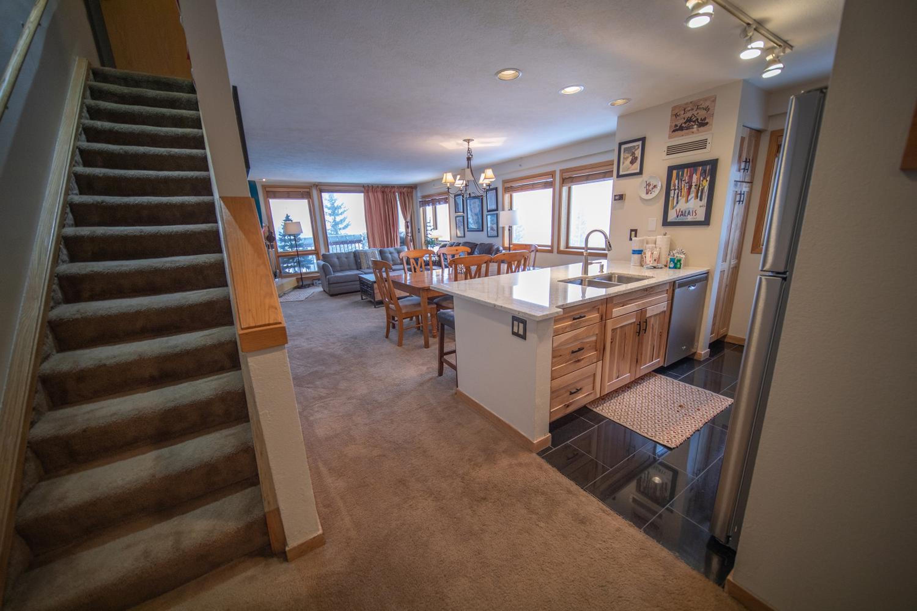Liftside 309 by SummitCove Lodging