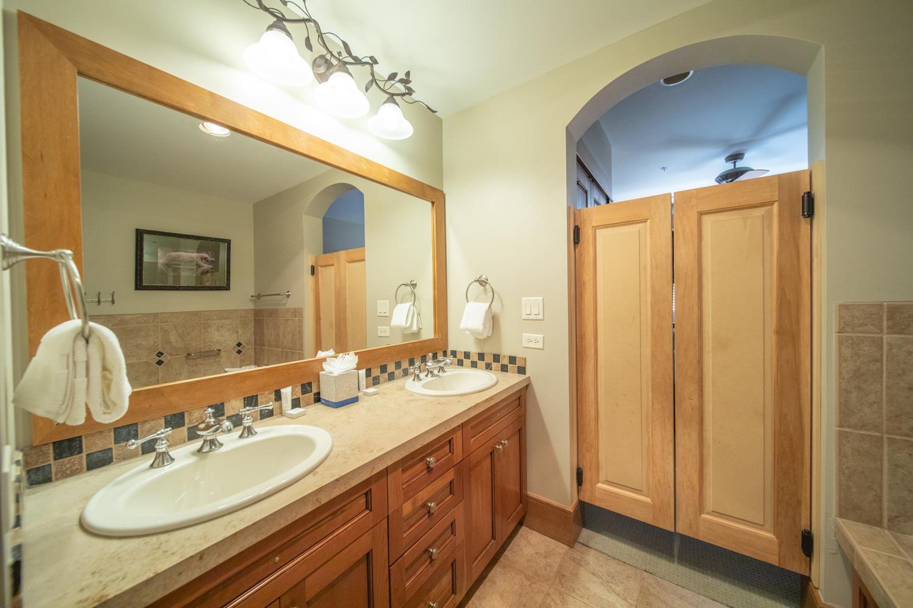 Lone Eagle 3034 by SummitCove Lodging