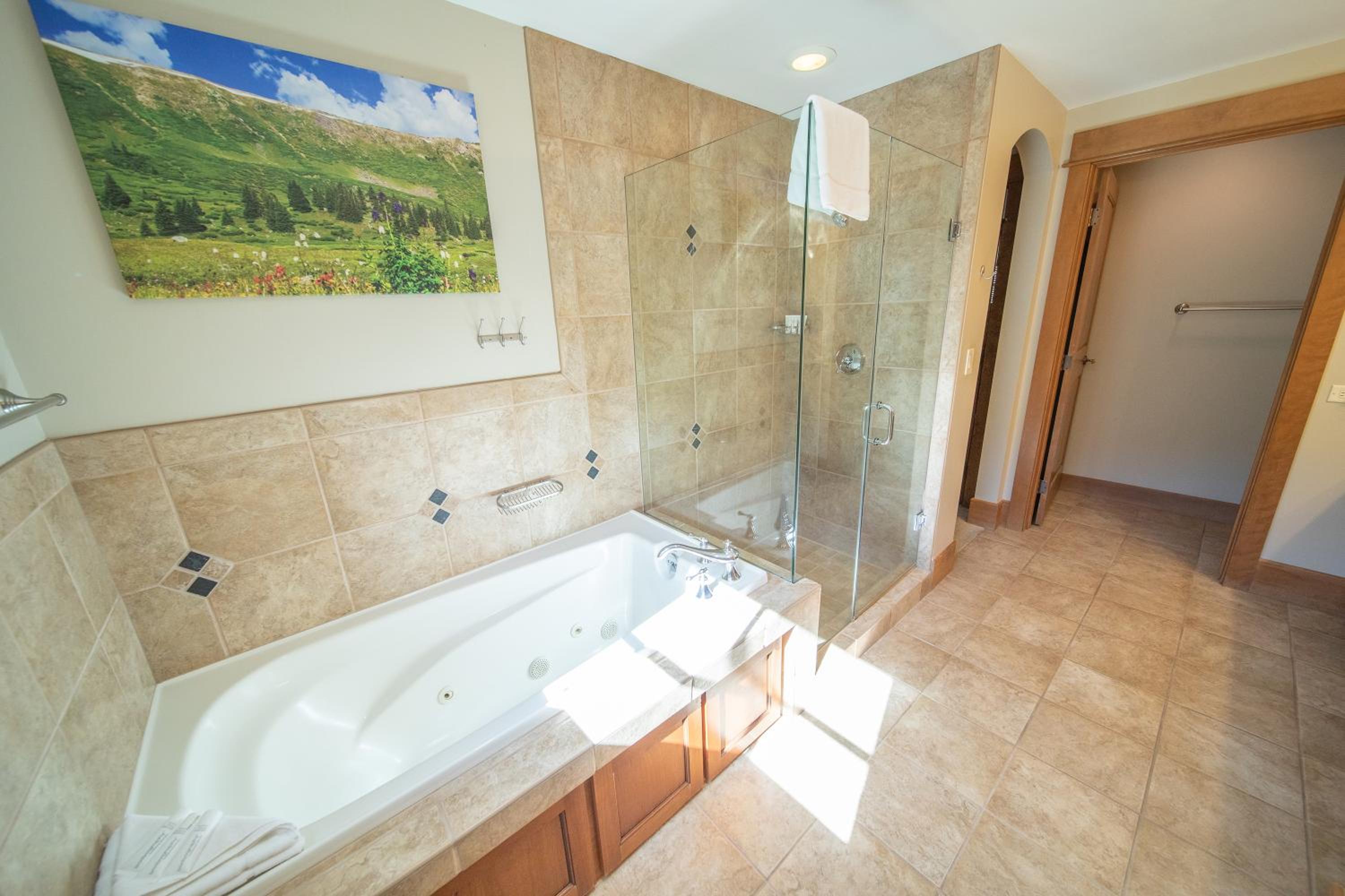 Lone Eagle 3034 by SummitCove Lodging
