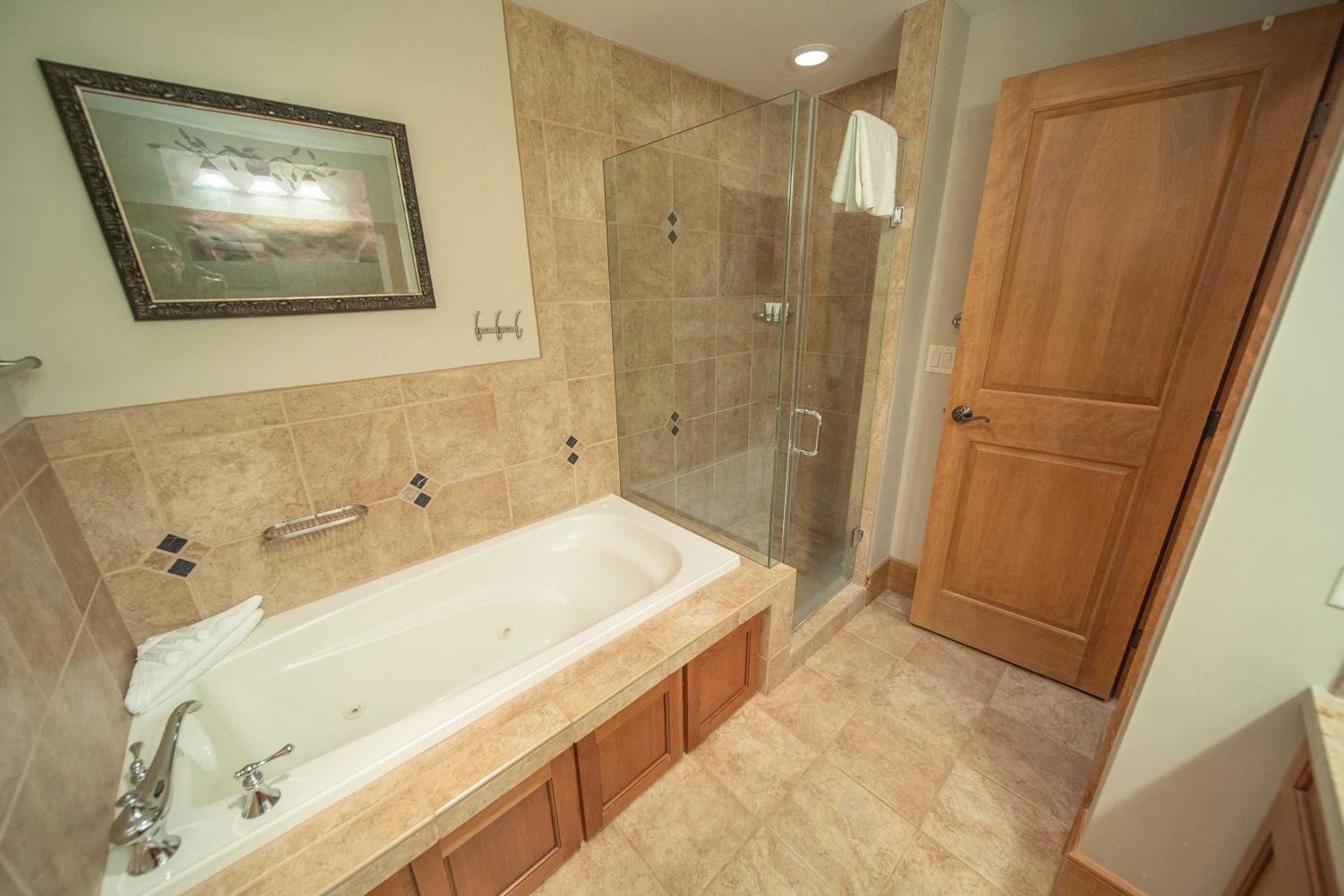 Lone Eagle 3034 by SummitCove Lodging