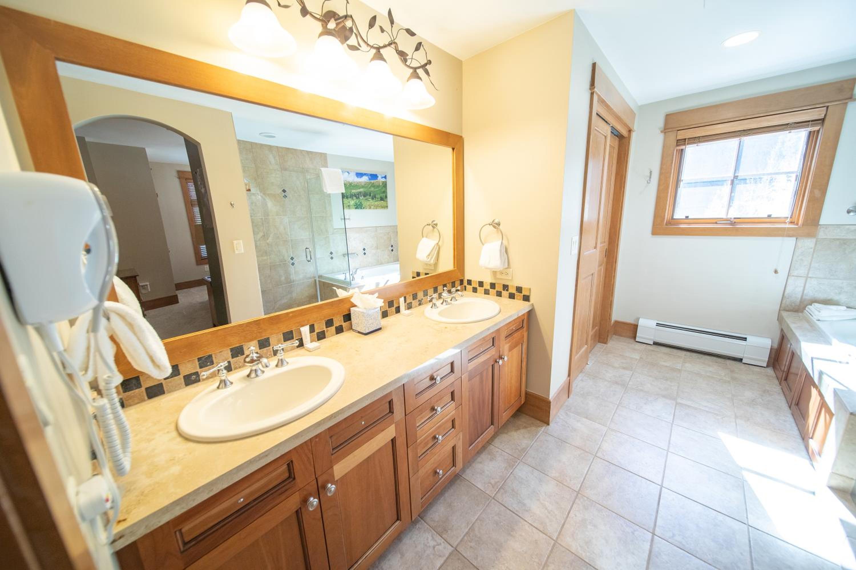 Lone Eagle 3034 by SummitCove Lodging