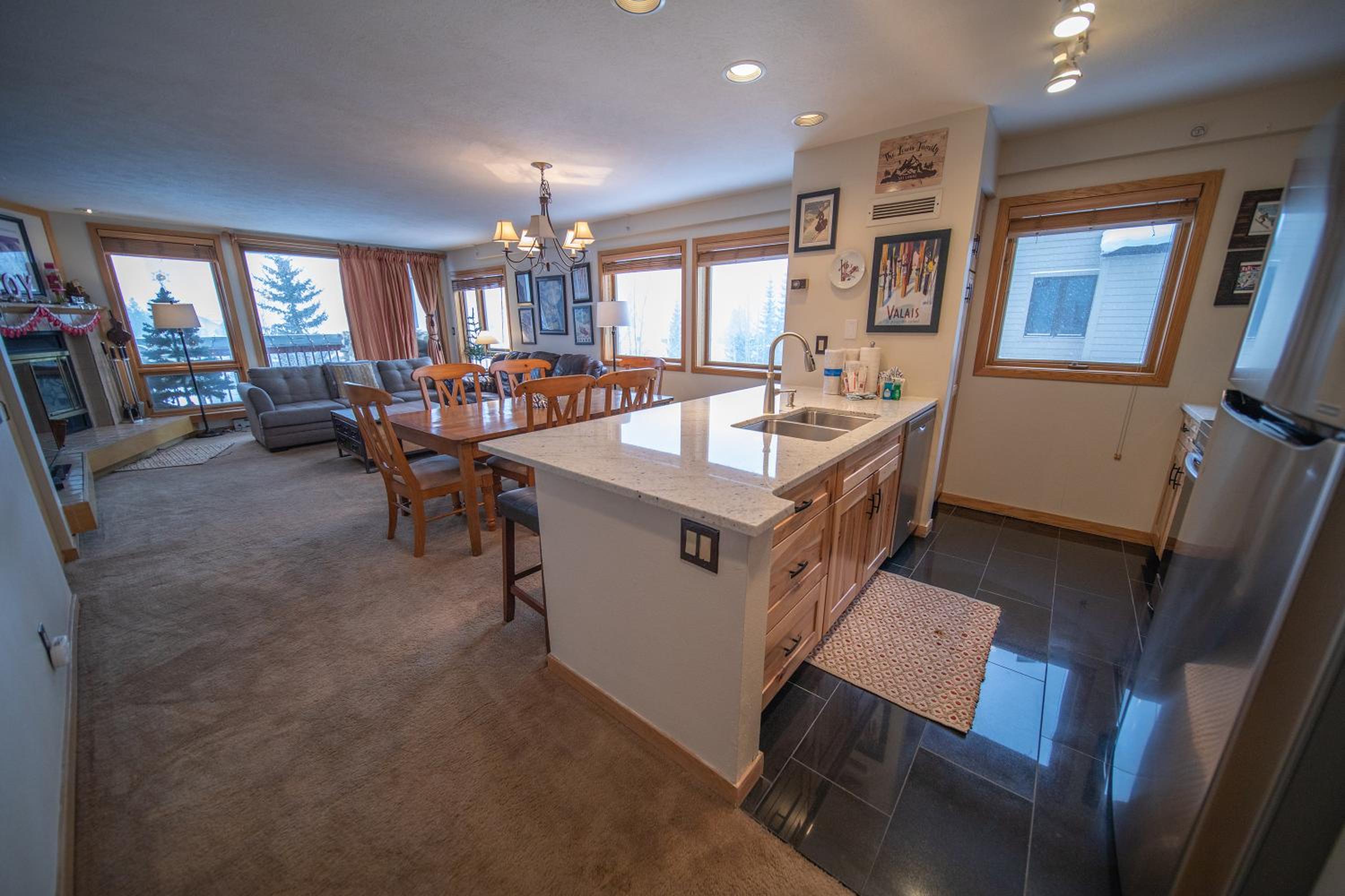 Liftside 309 by SummitCove Lodging
