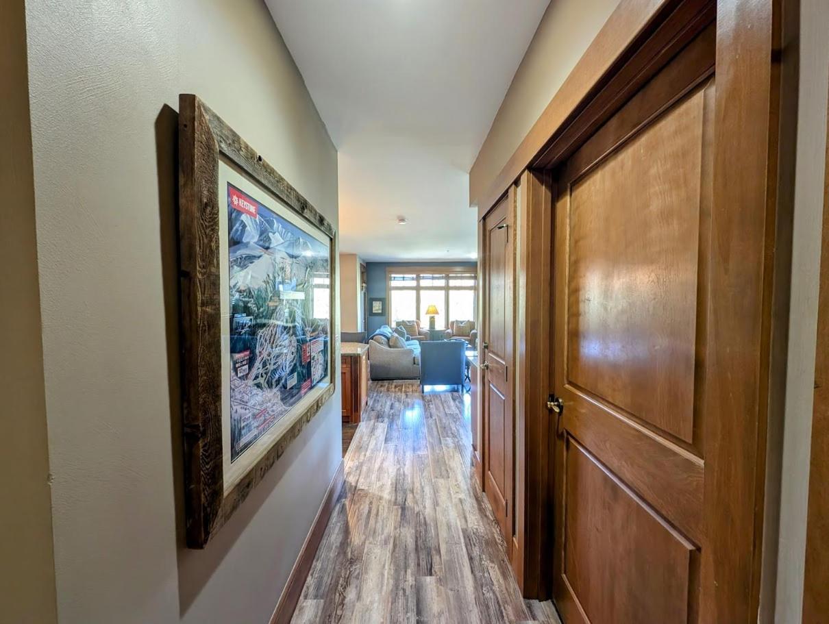 Lone Eagle 3034 by SummitCove Lodging