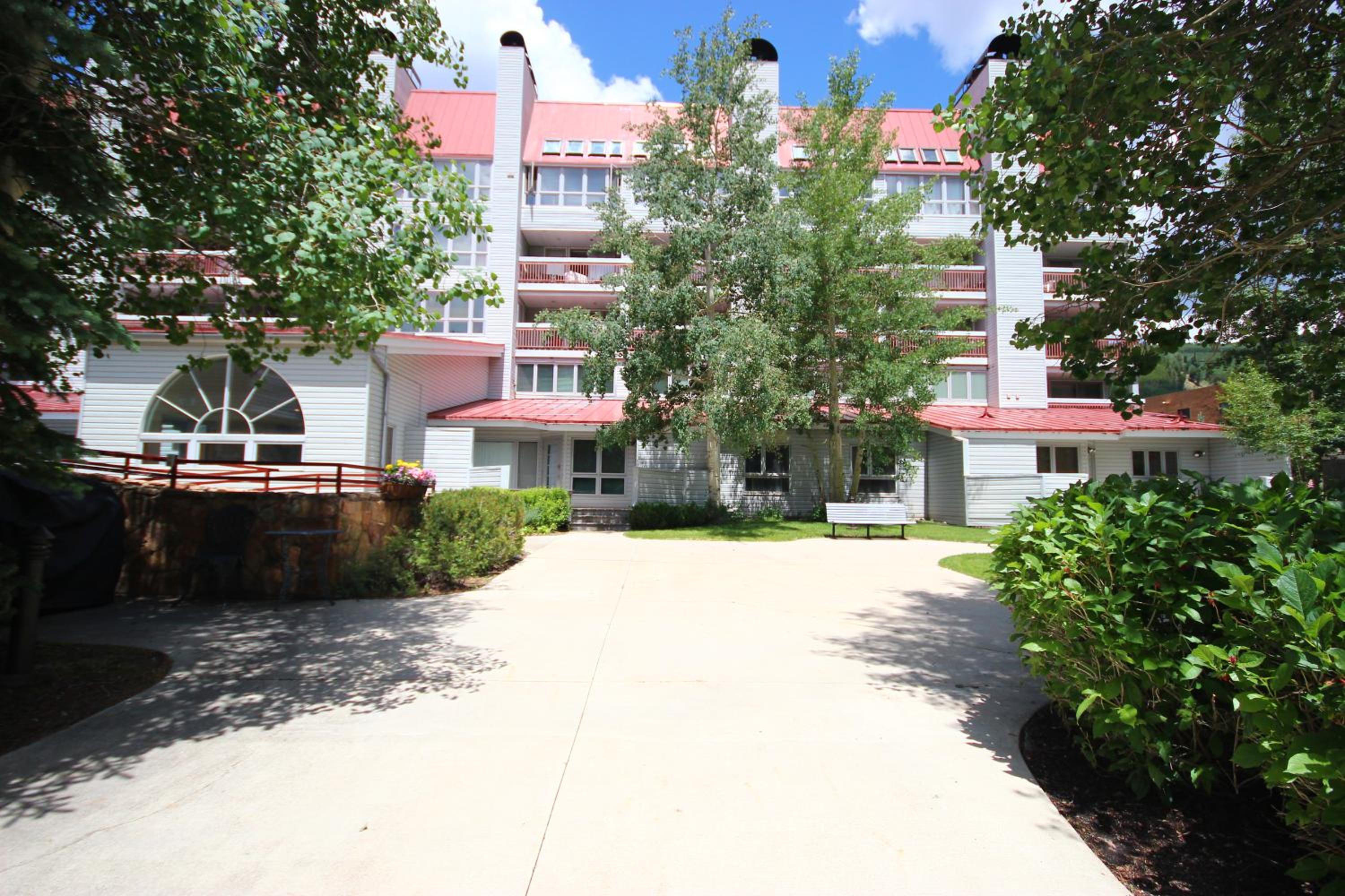 Liftside 309 by SummitCove Lodging
