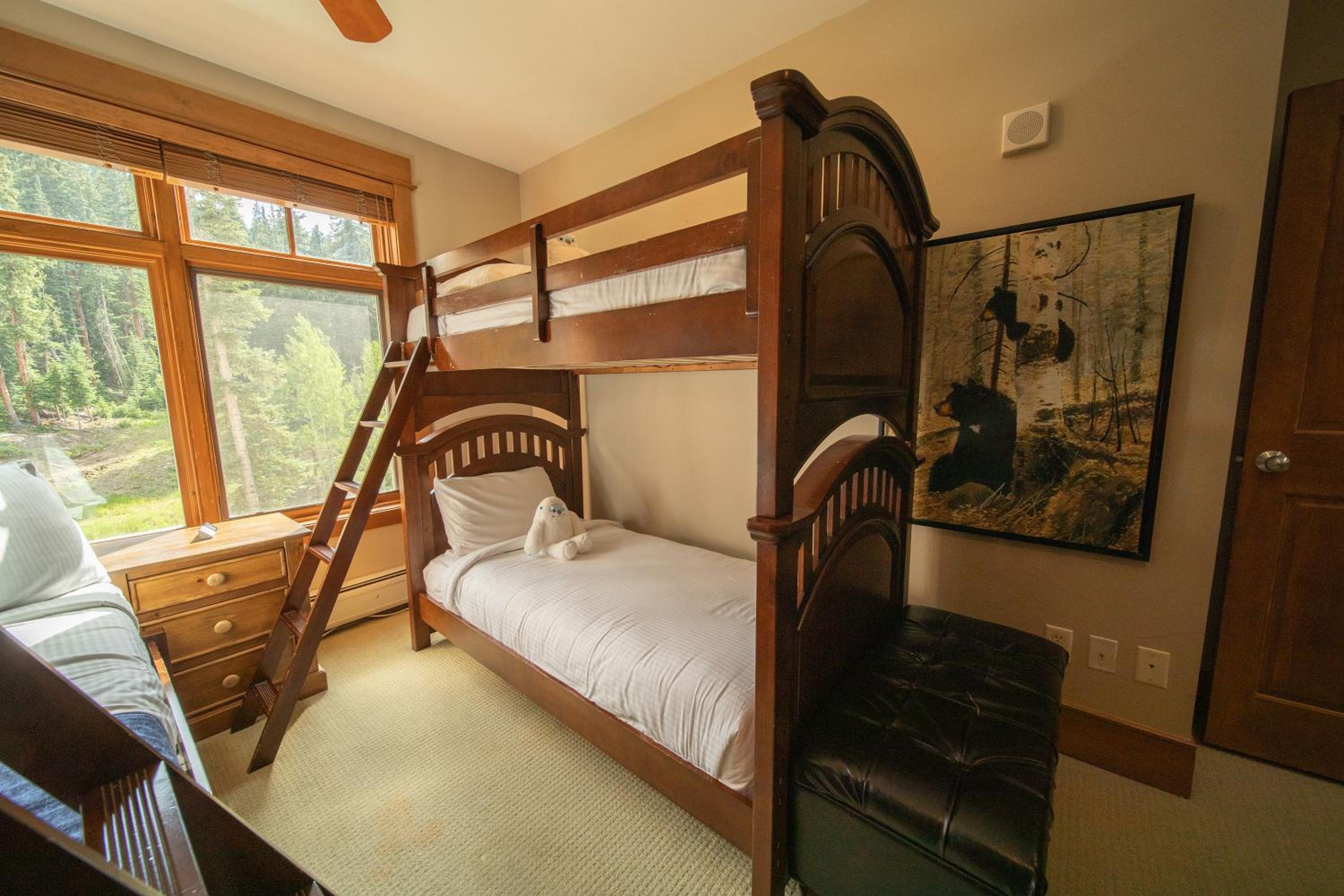 Lone Eagle 3034 by SummitCove Lodging
