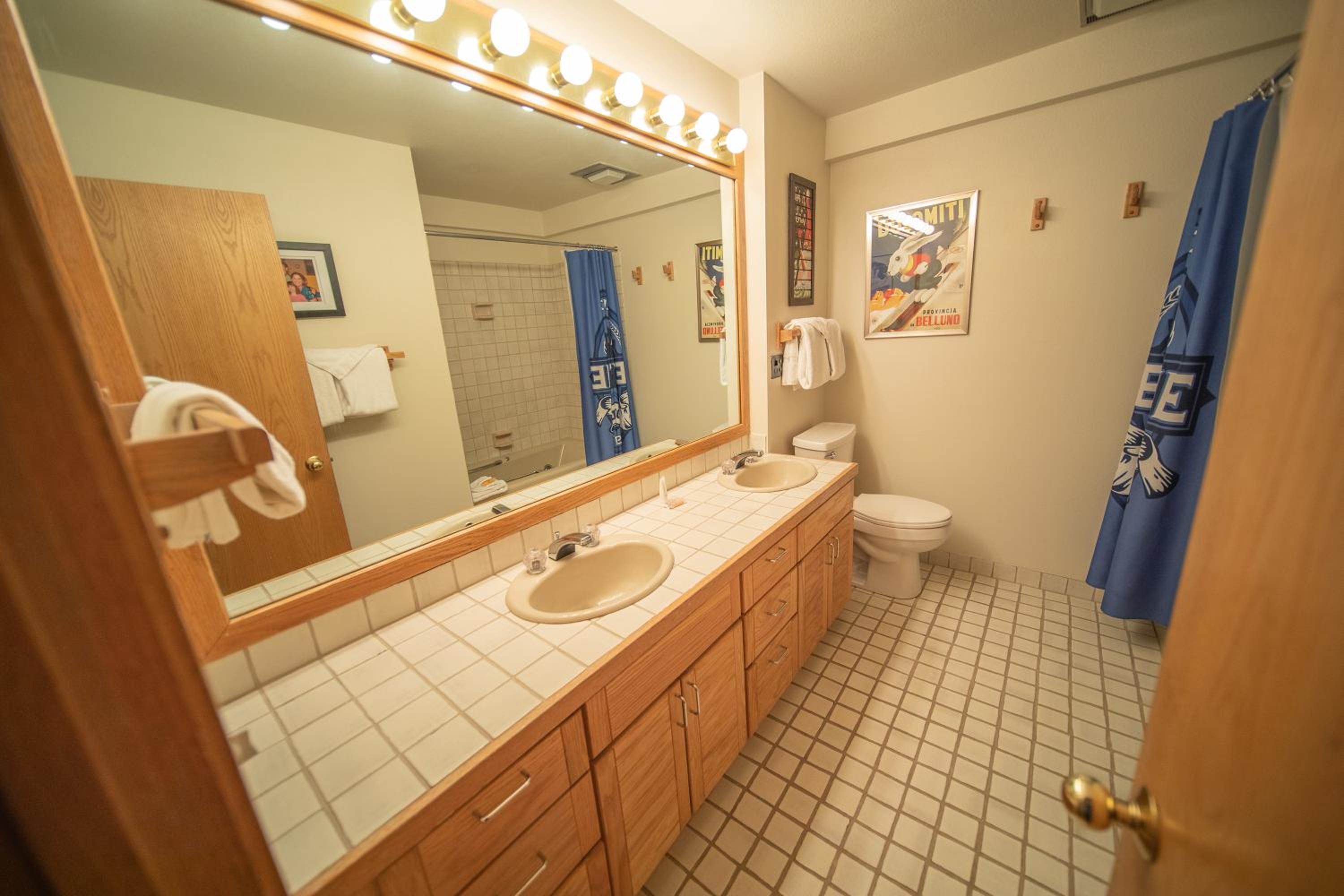 Liftside 309 by SummitCove Lodging