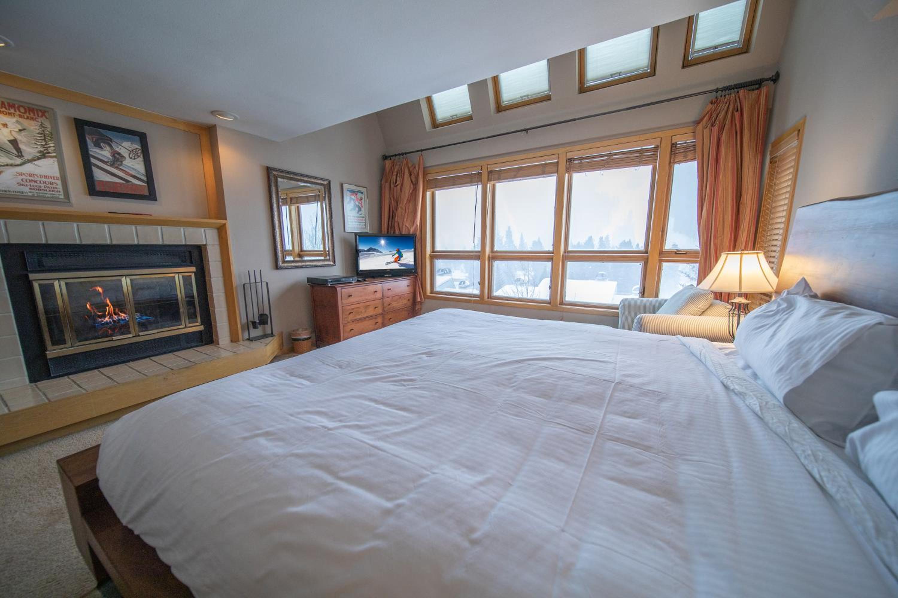 Liftside 309 by SummitCove Lodging