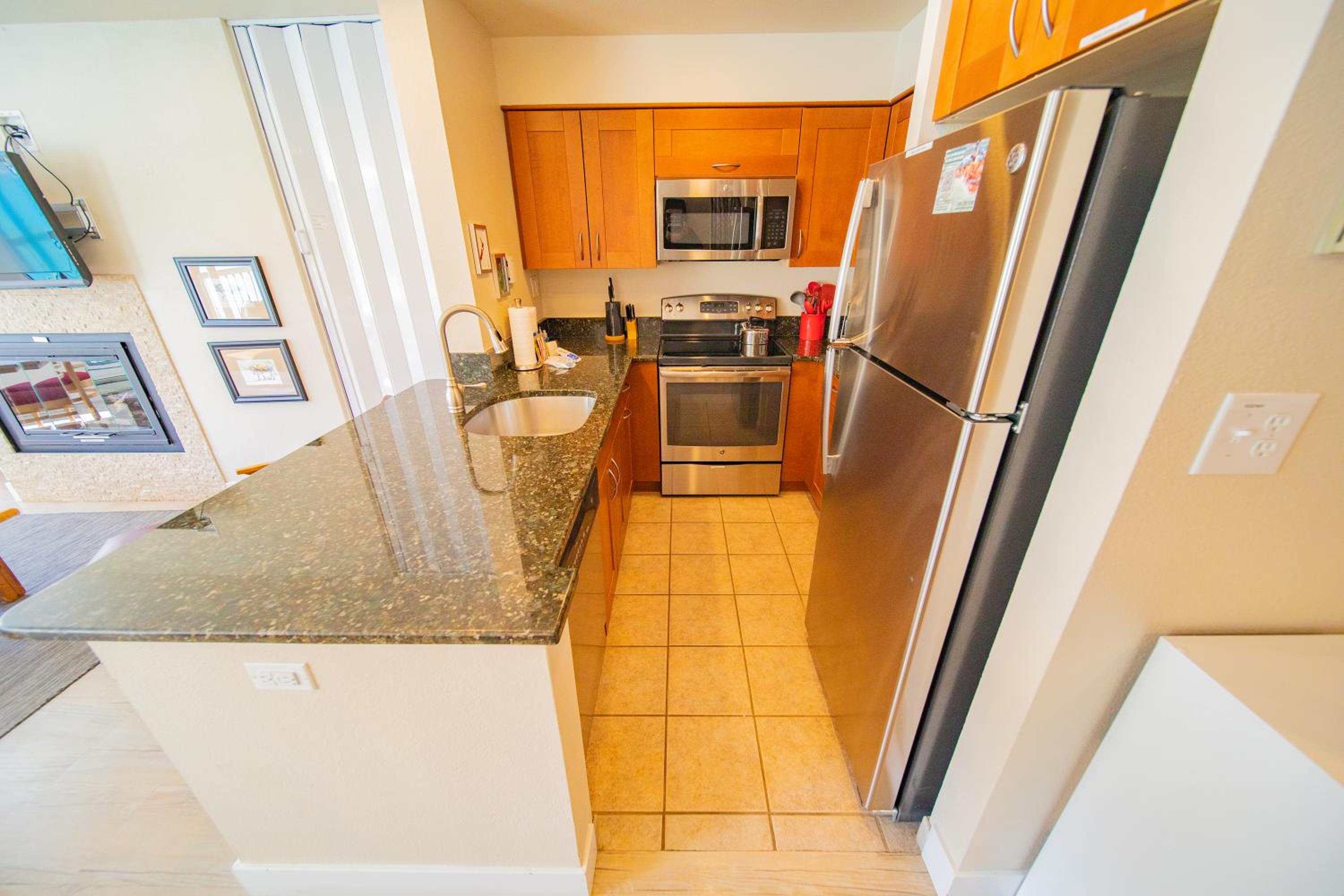 Lakeside 1496 by SummitCove Lodging