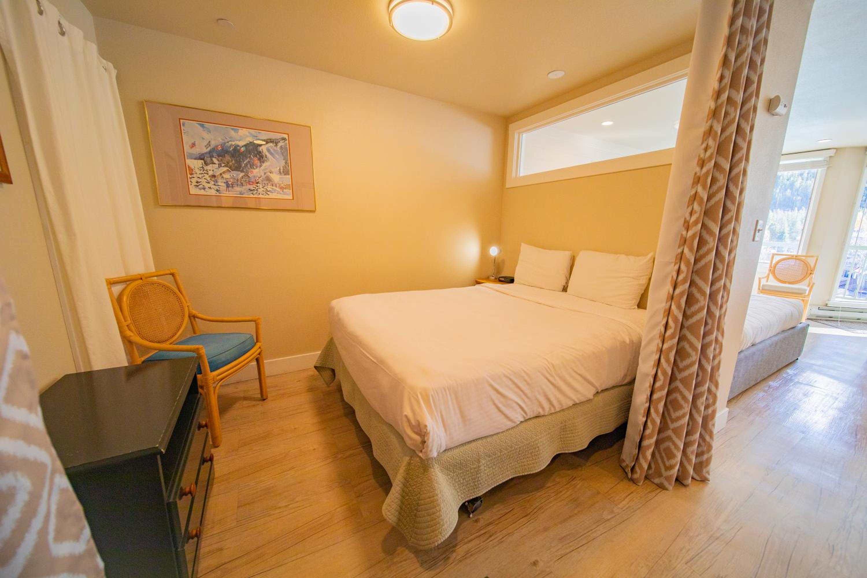 Lakeside 1496 by SummitCove Lodging