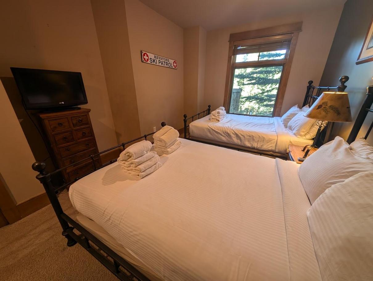 Lone Eagle 3001 by SummitCove Lodging