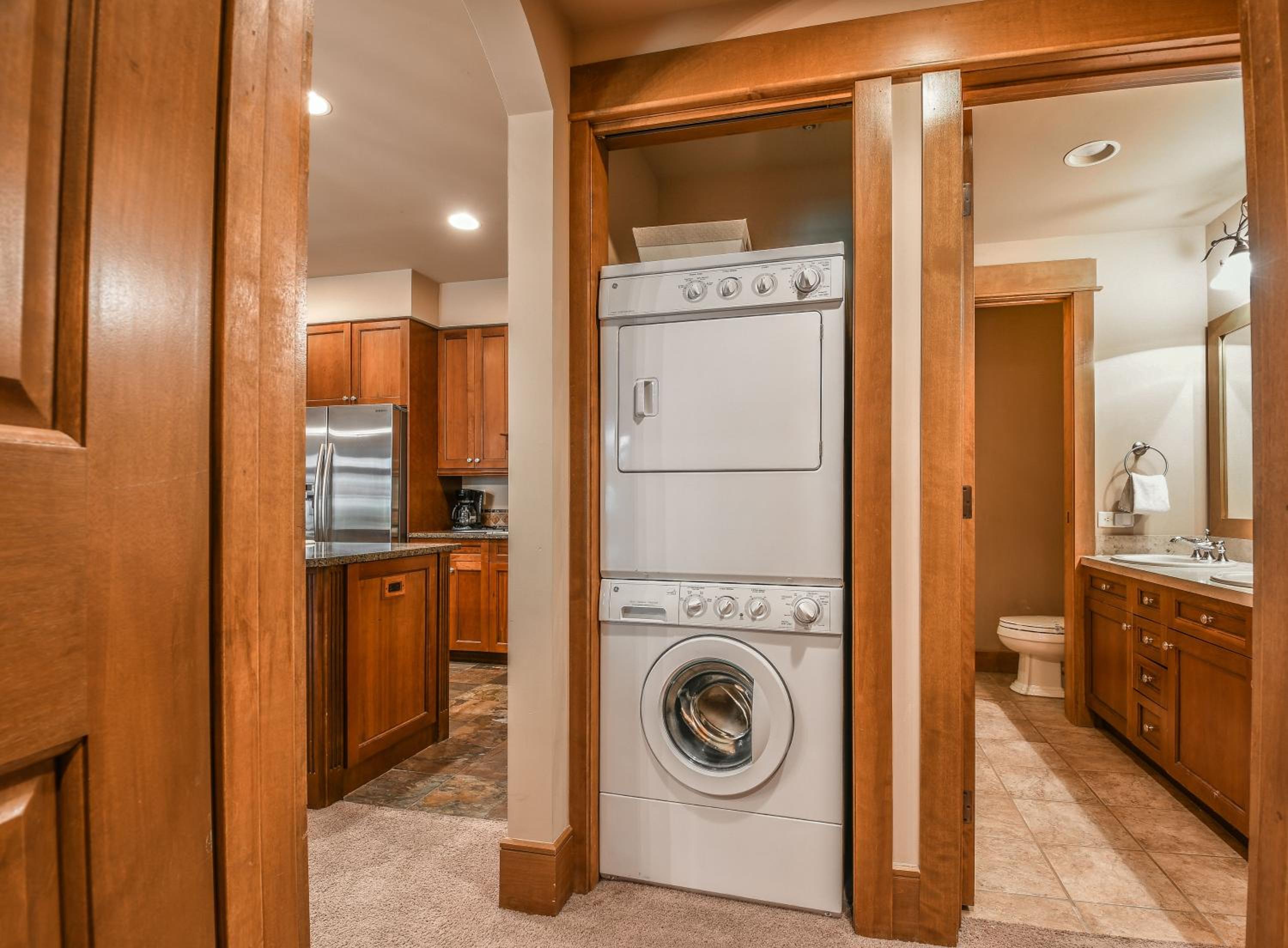 Lone Eagle 3001 by SummitCove Lodging
