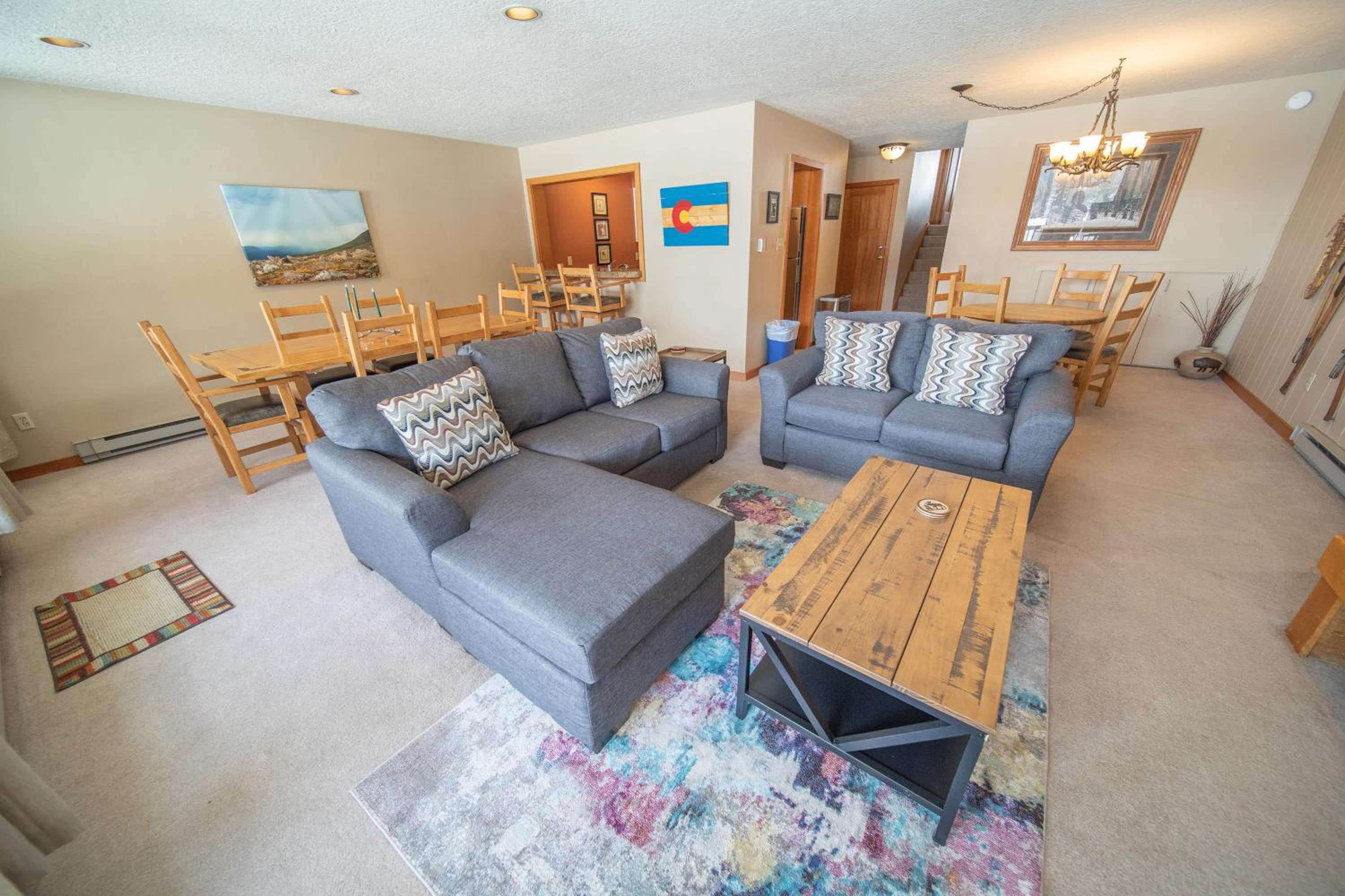 Lenawee 1738 by SummitCove Lodging