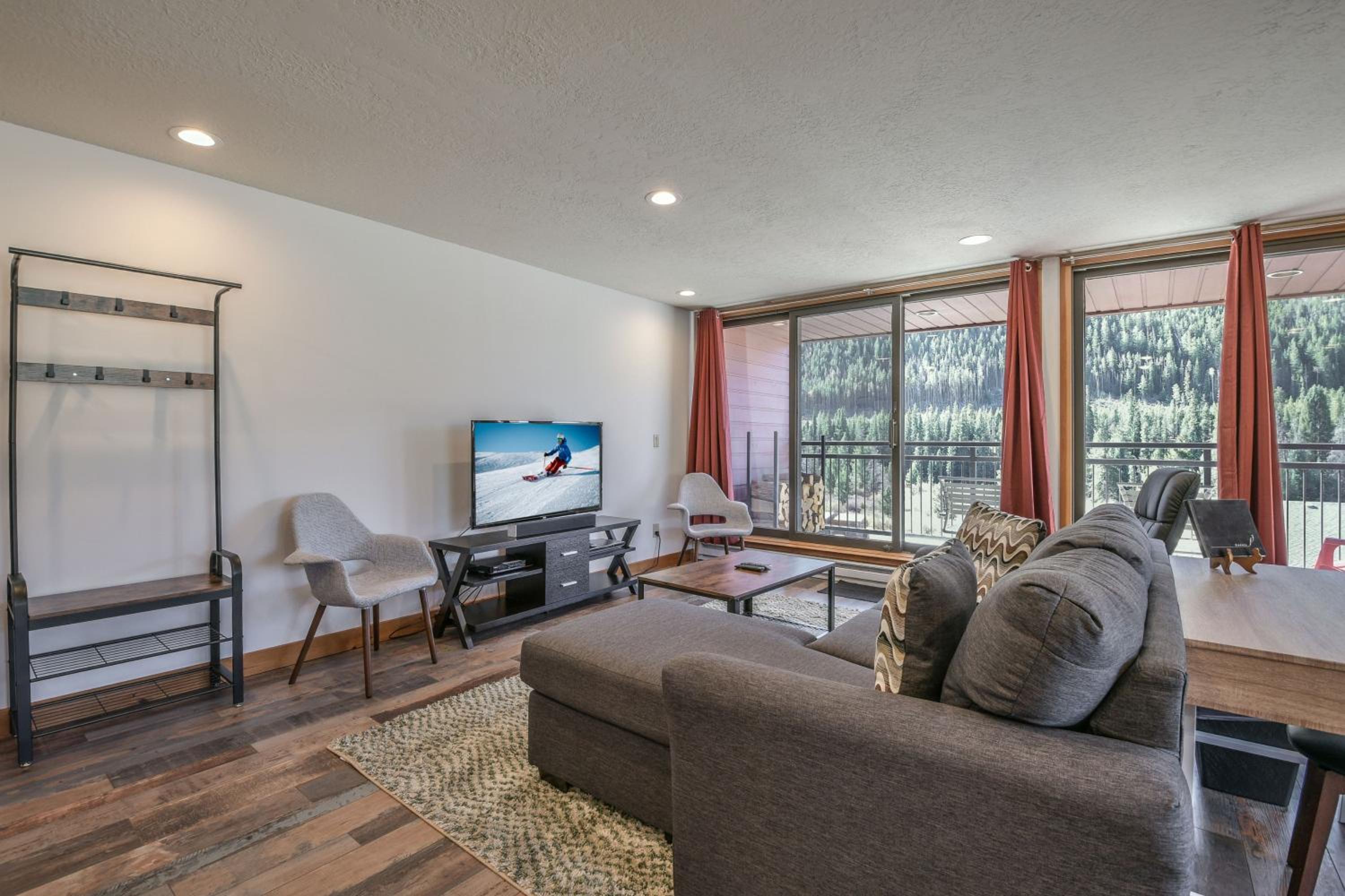 Montezuma 1771 by SummitCove Lodging