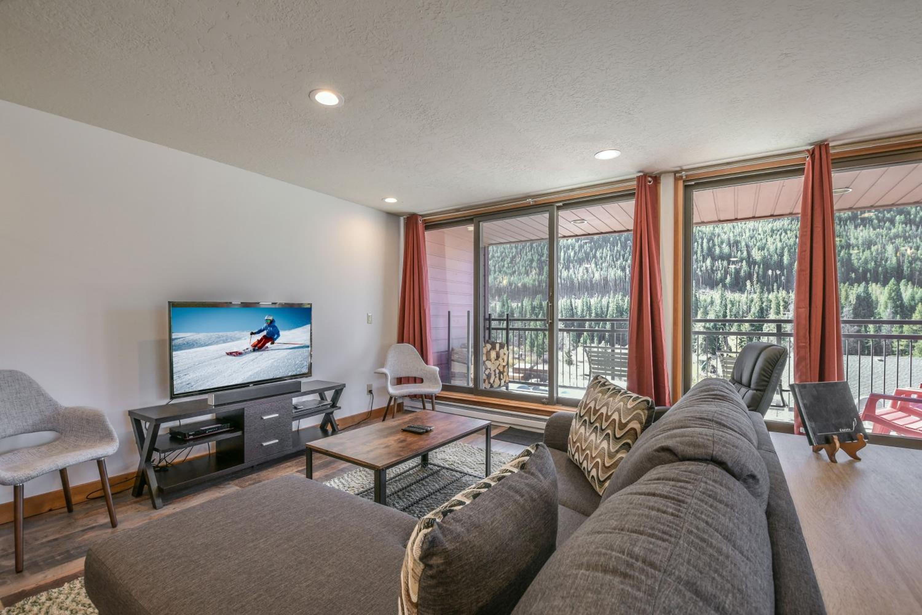 Montezuma 1771 by SummitCove Lodging