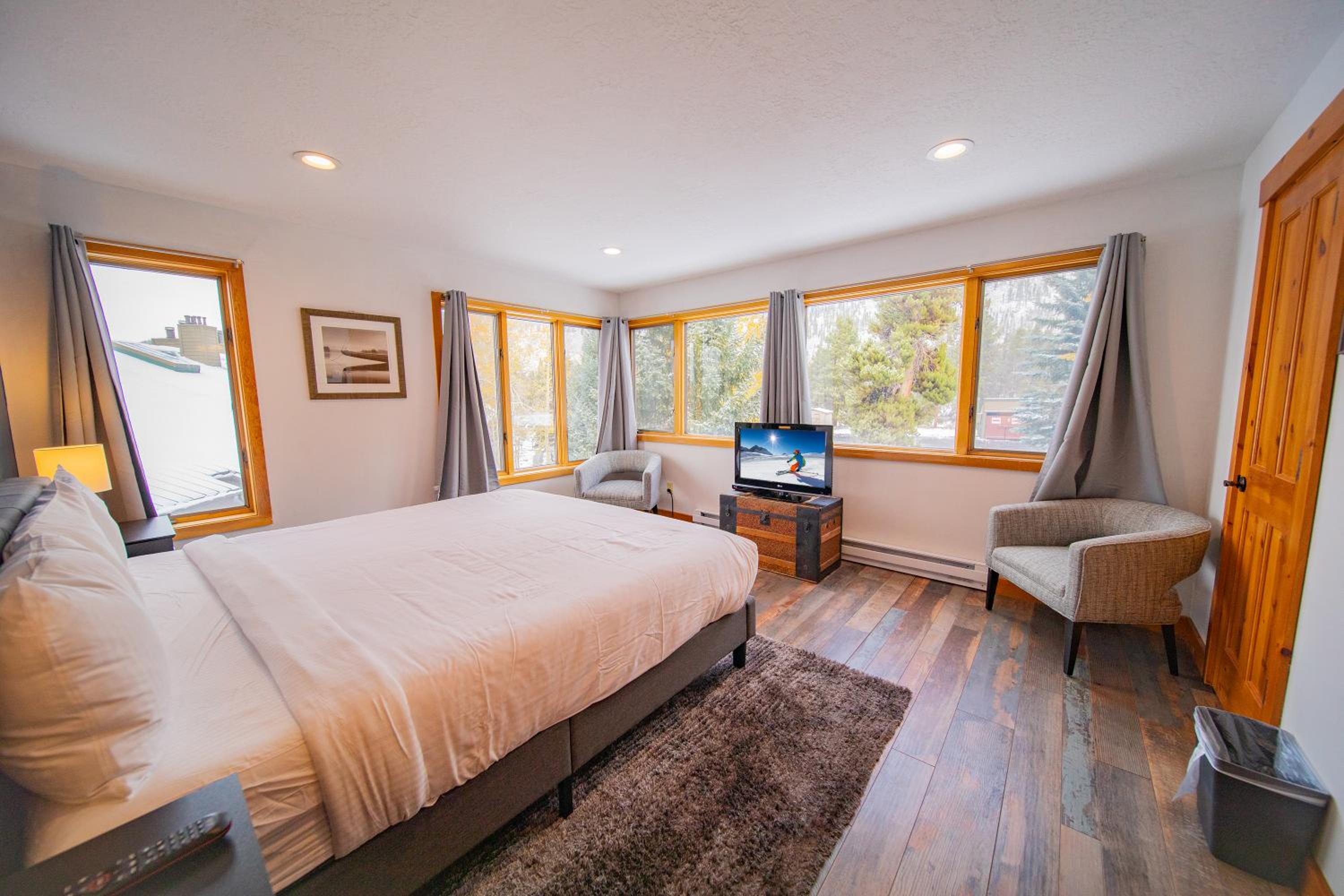 Montezuma 1771 by SummitCove Lodging