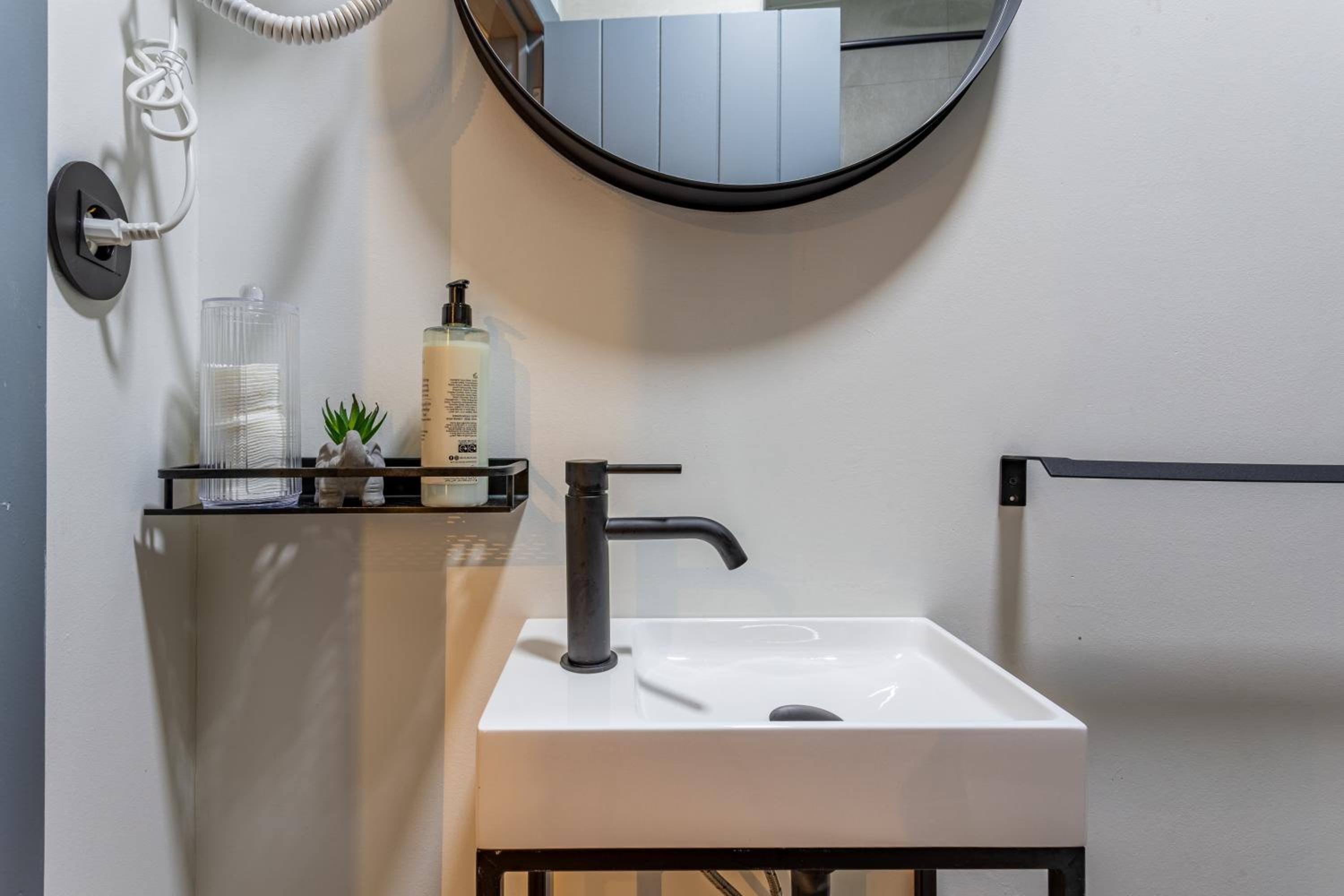 Gralhas Suites