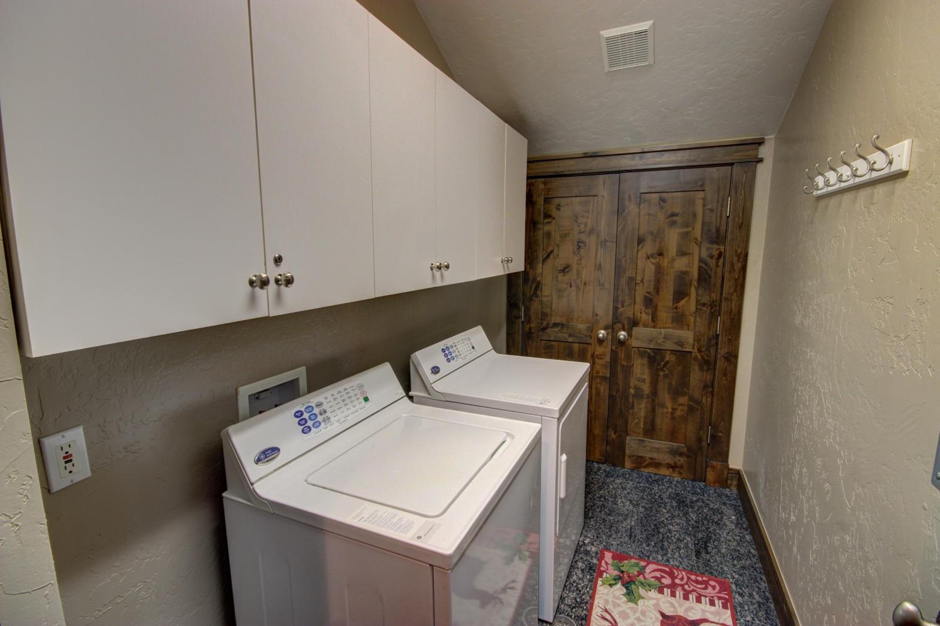 North Fork Lodge 577 by SummitCove Lodging
