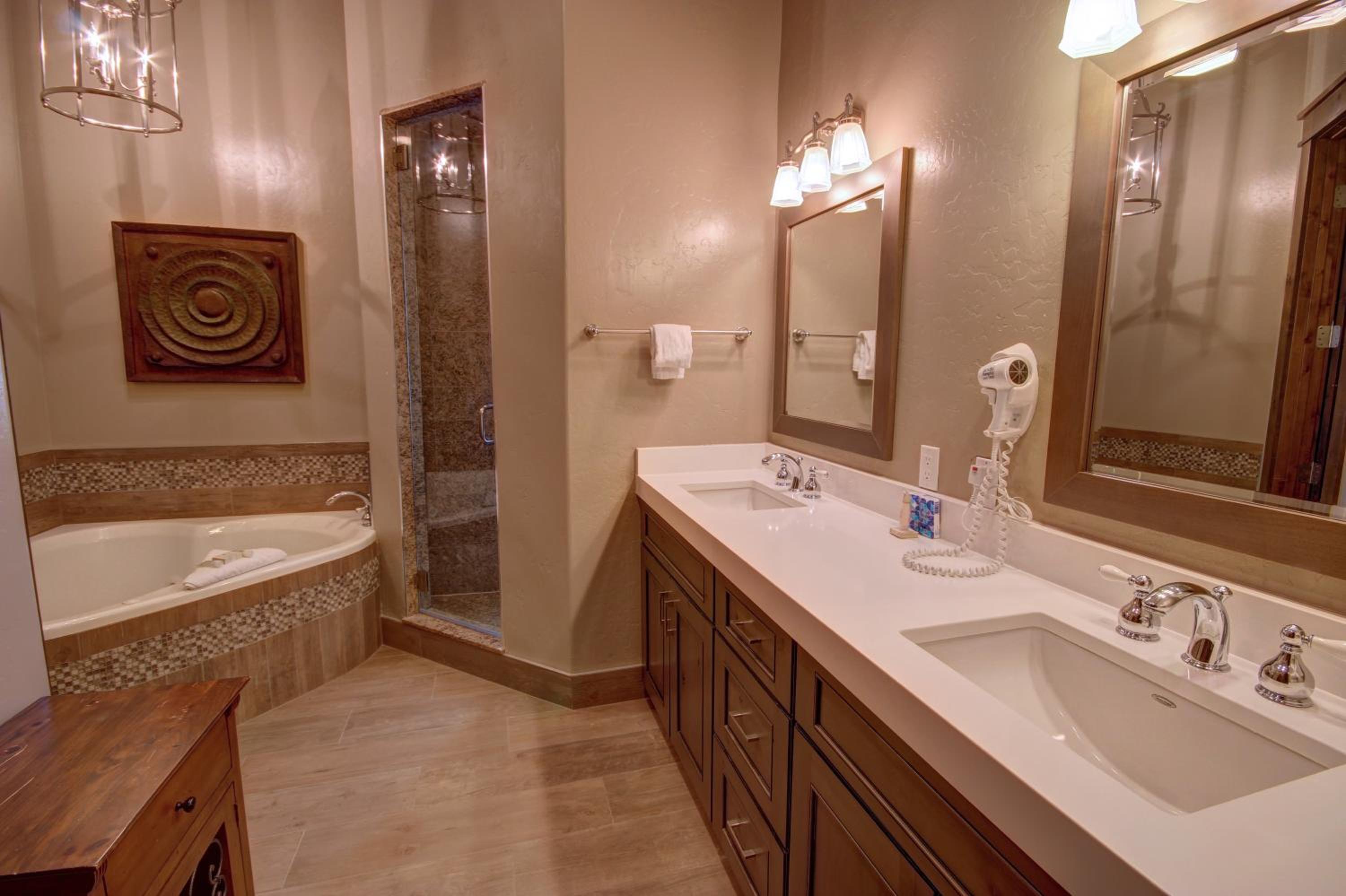North Fork Lodge 577 by SummitCove Lodging