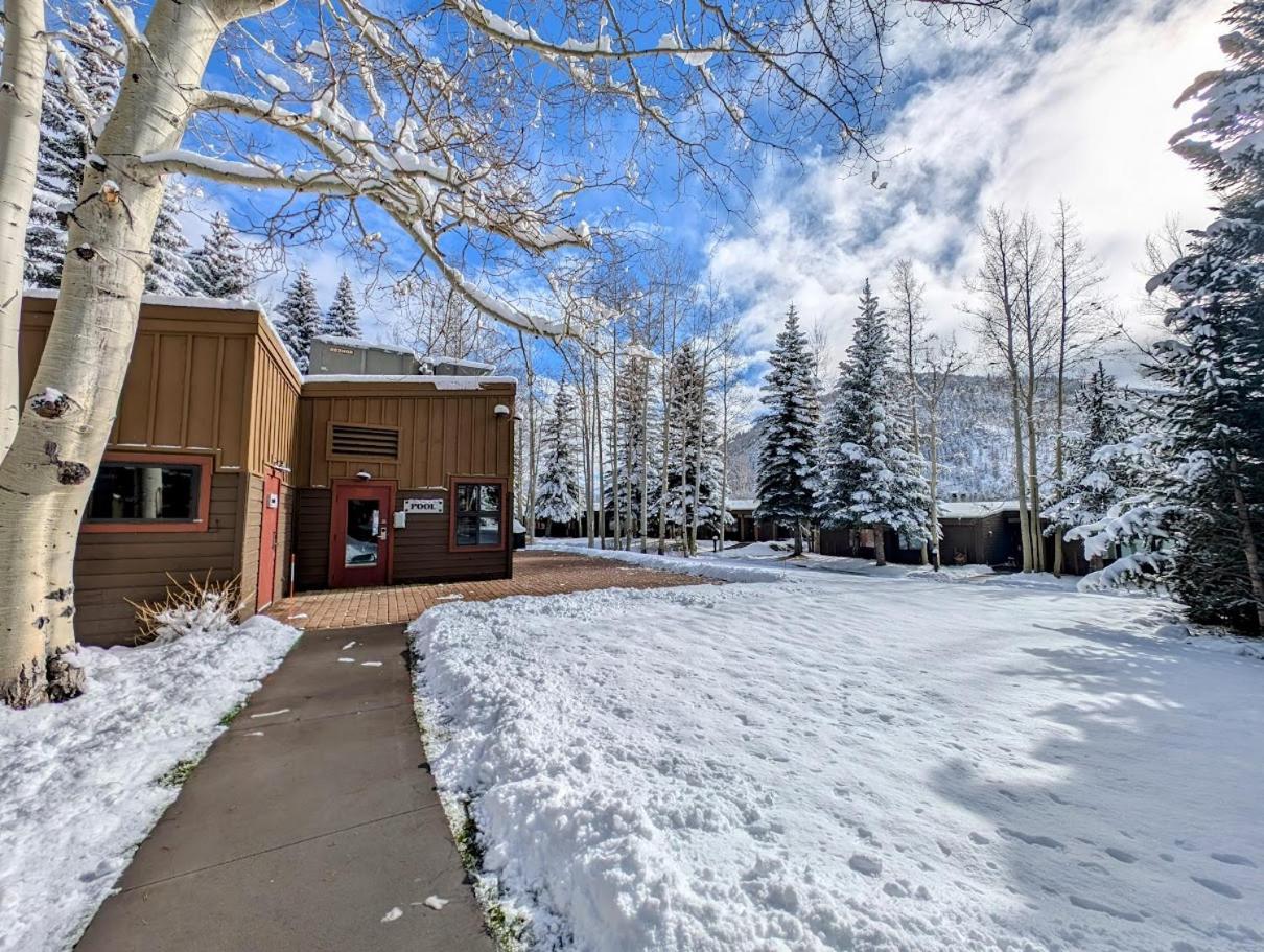 Lodgepole 2011 by SummitCove Lodging view 2