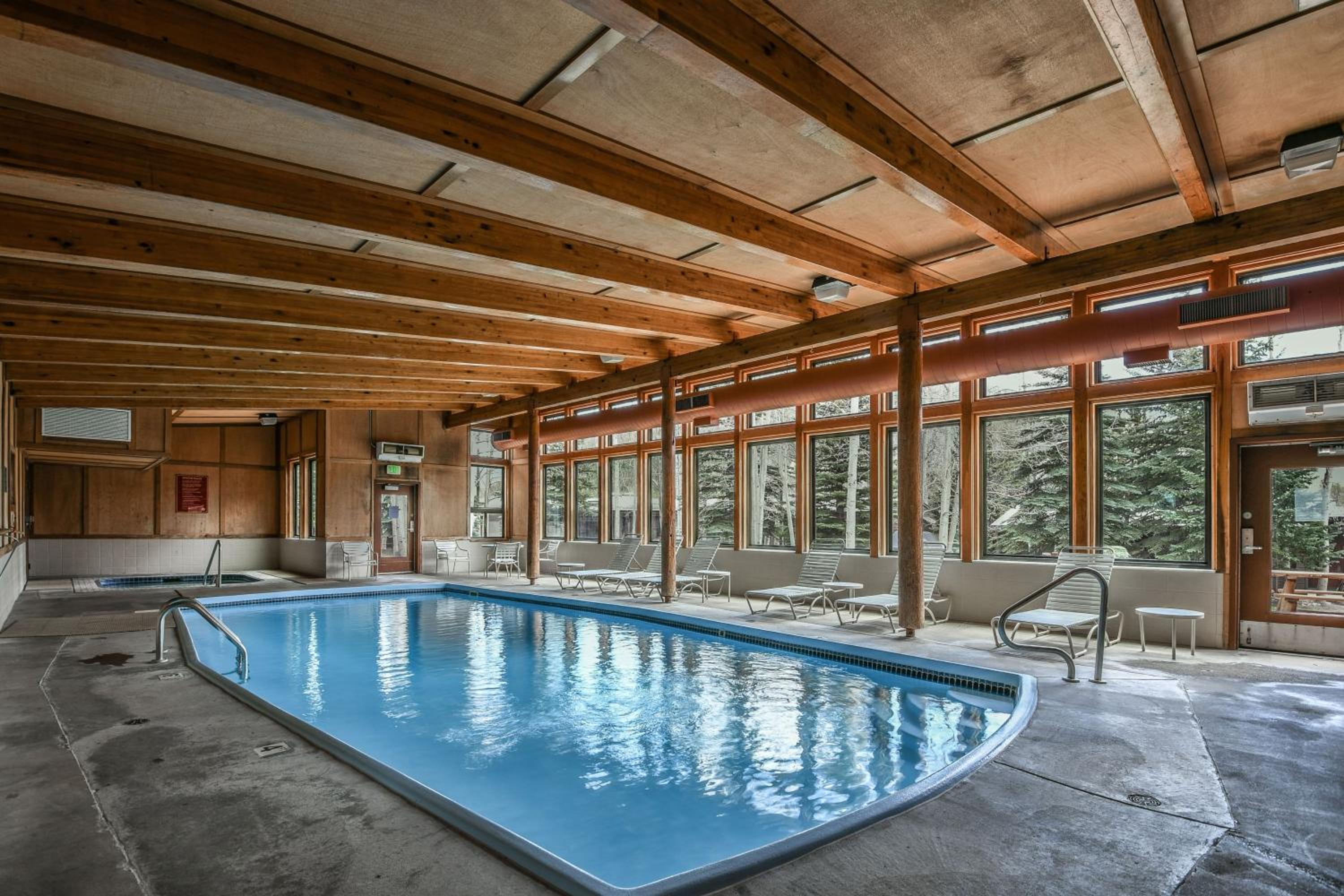 Lodgepole 2011 by SummitCove Lodging view 4