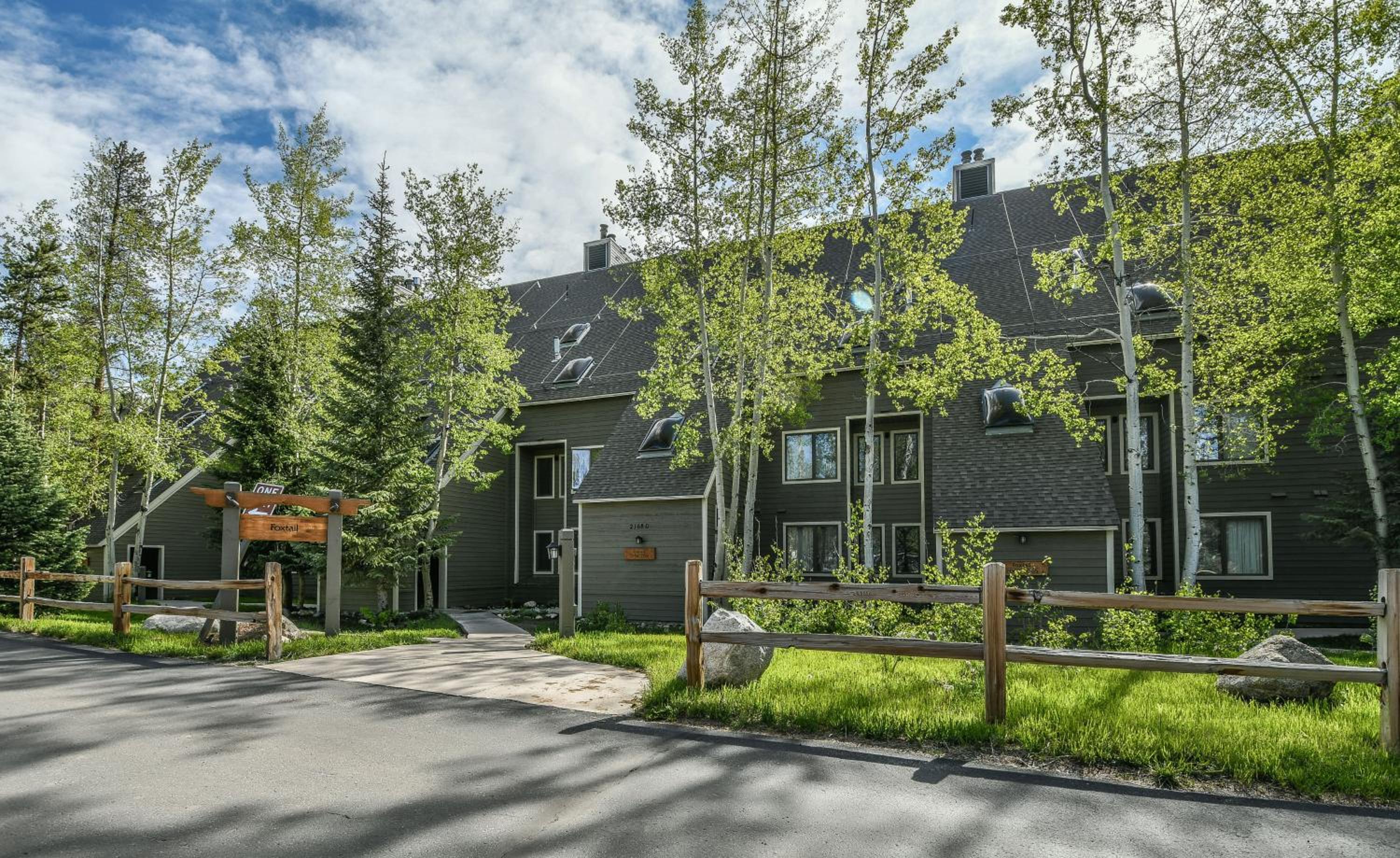 Pines 2089 by SummitCove Lodging