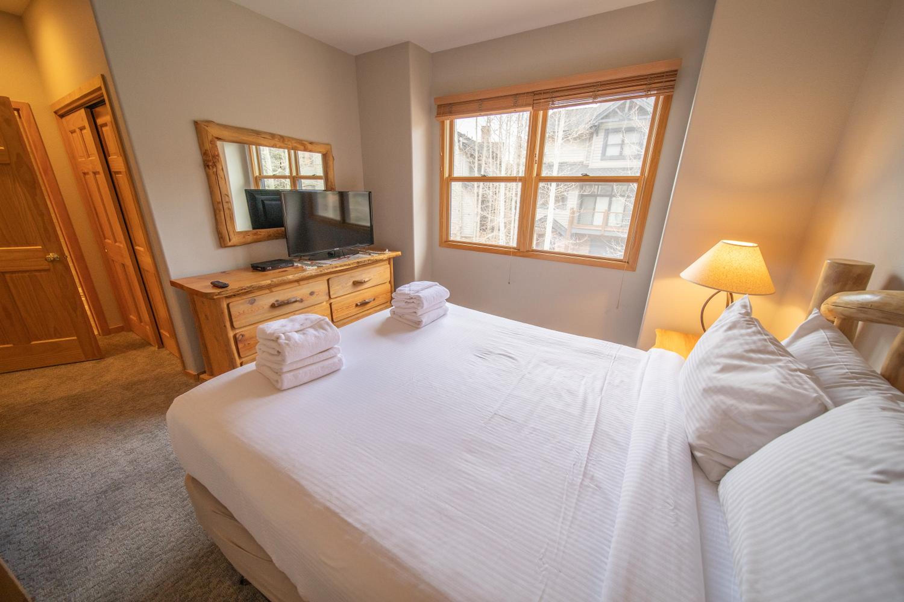 Northstar 1962 by SummitCove Lodging view 5