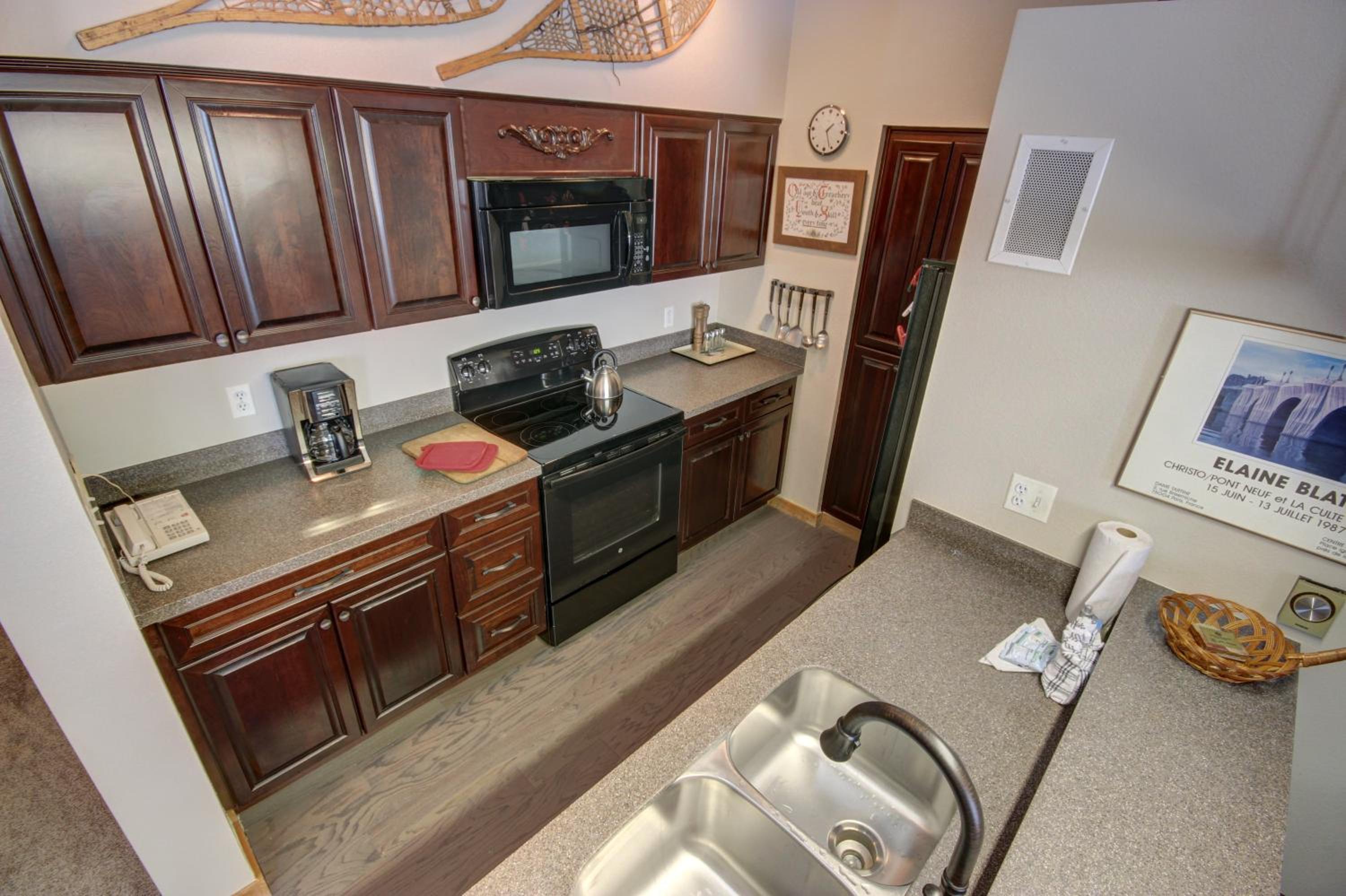 Pines 2169 by SummitCove Lodging in Colorado