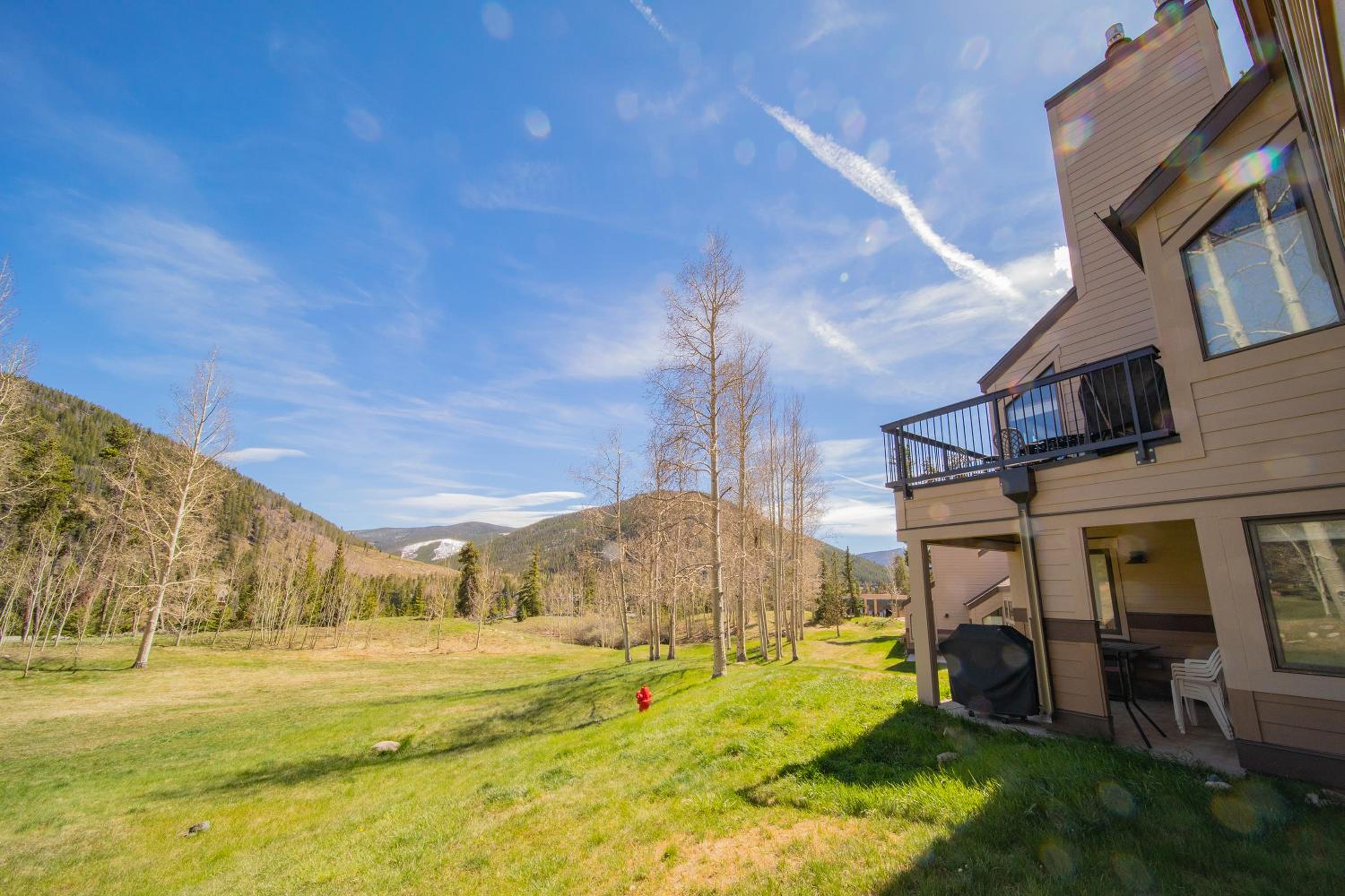 Quicksilver 1613 by SummitCove Lodging