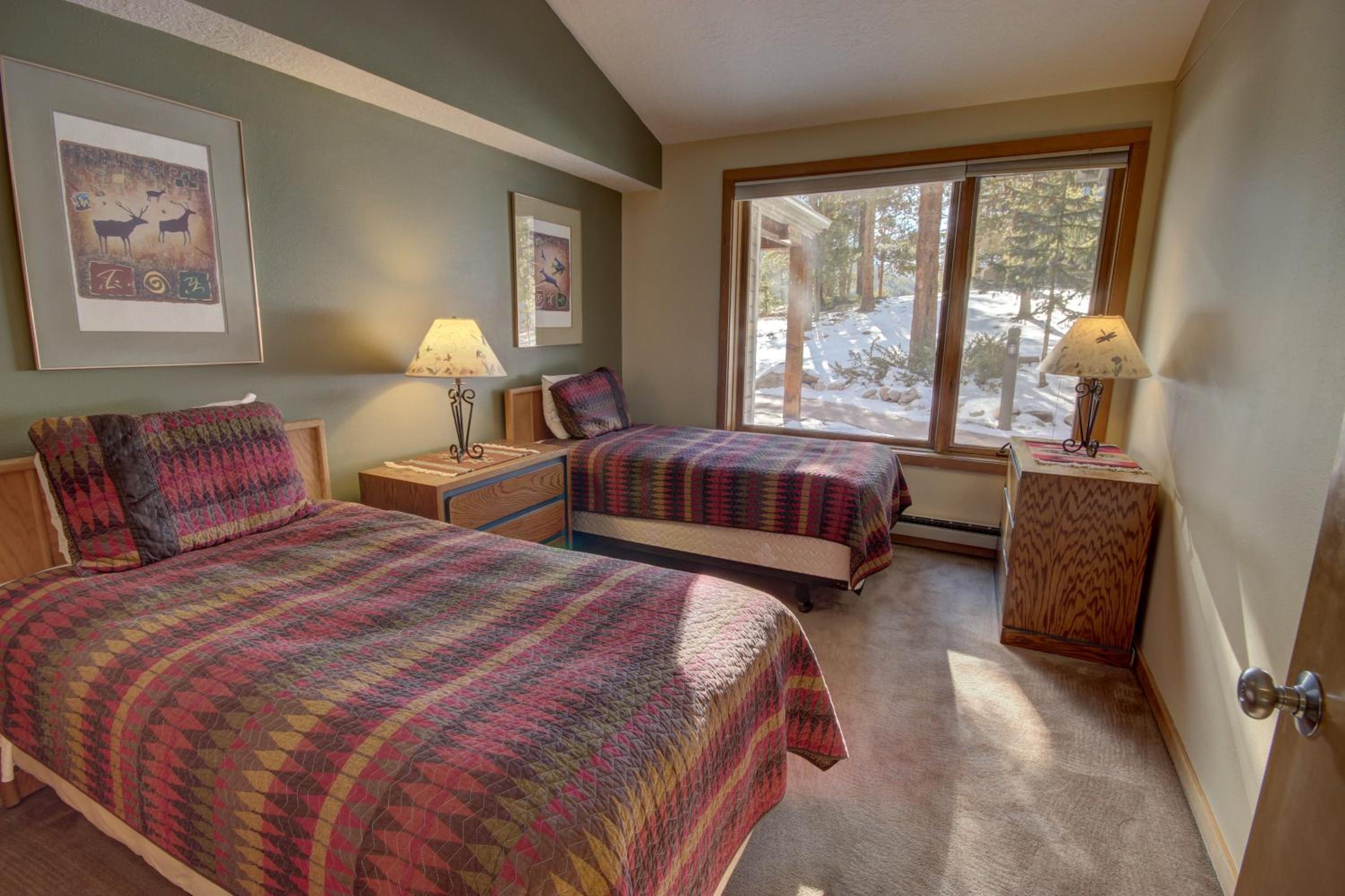 Pines 2074 by SummitCove Lodging in Colorado