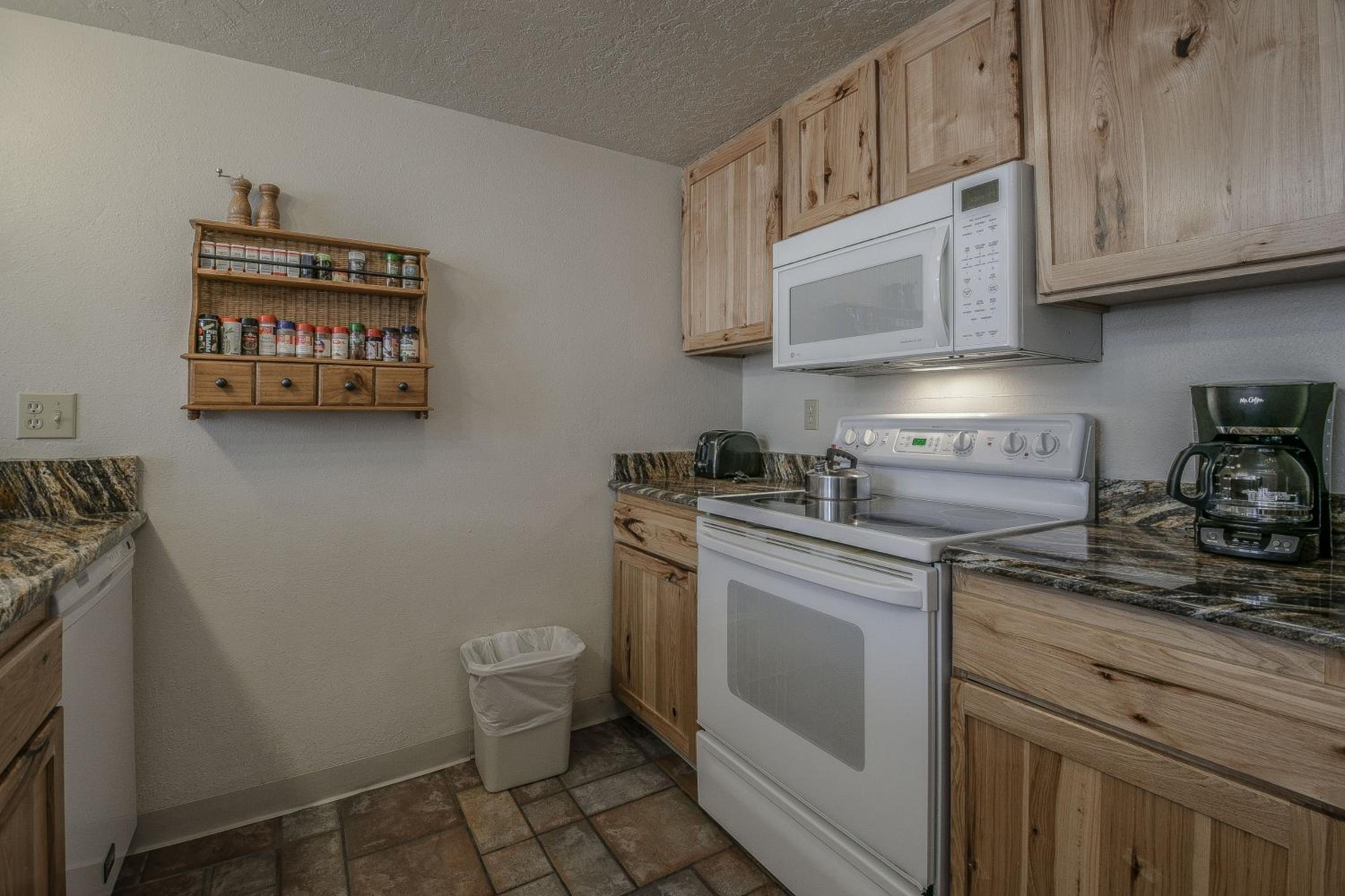 Quicksilver 1608 by SummitCove Lodging