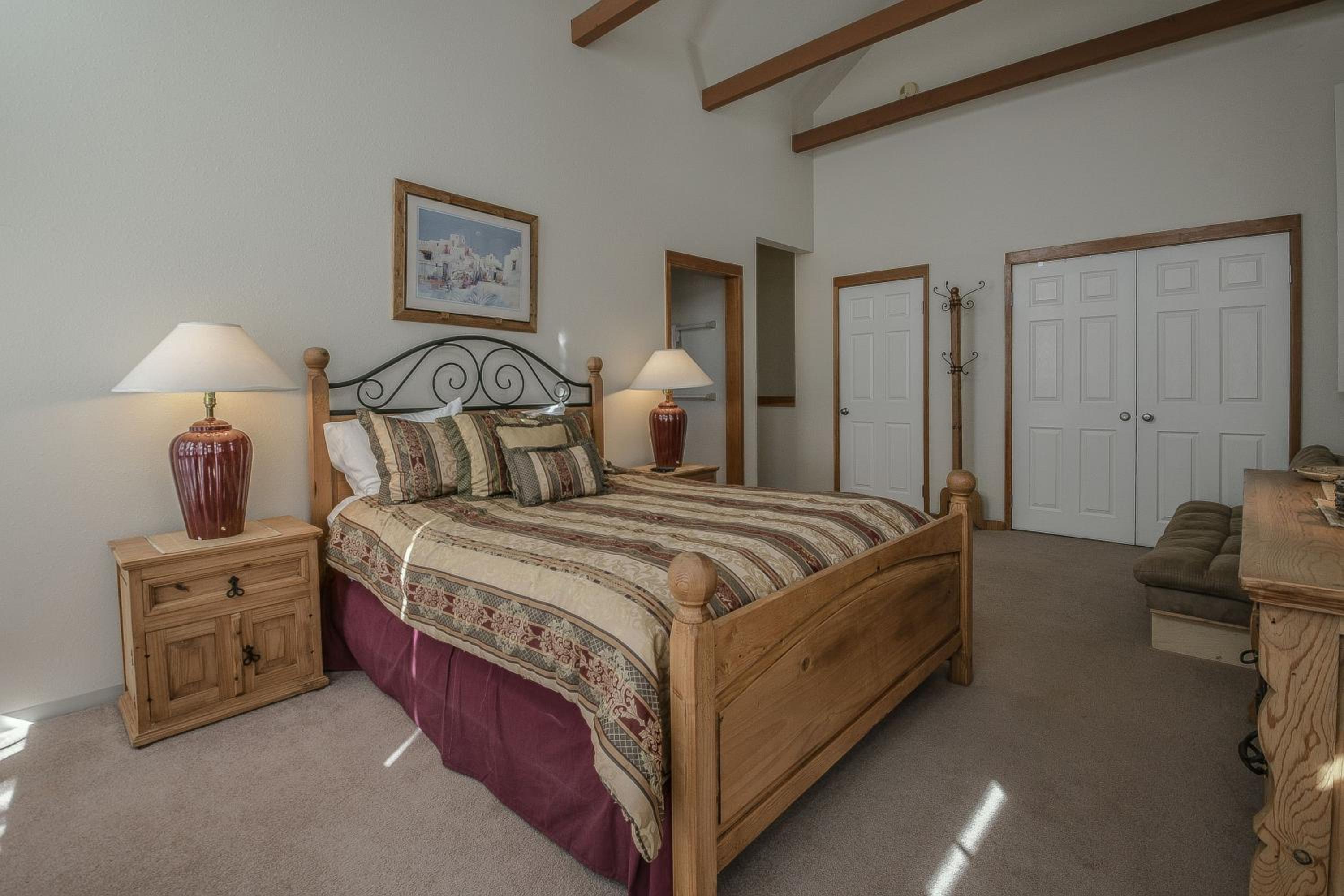 Quicksilver 1608 by SummitCove Lodging