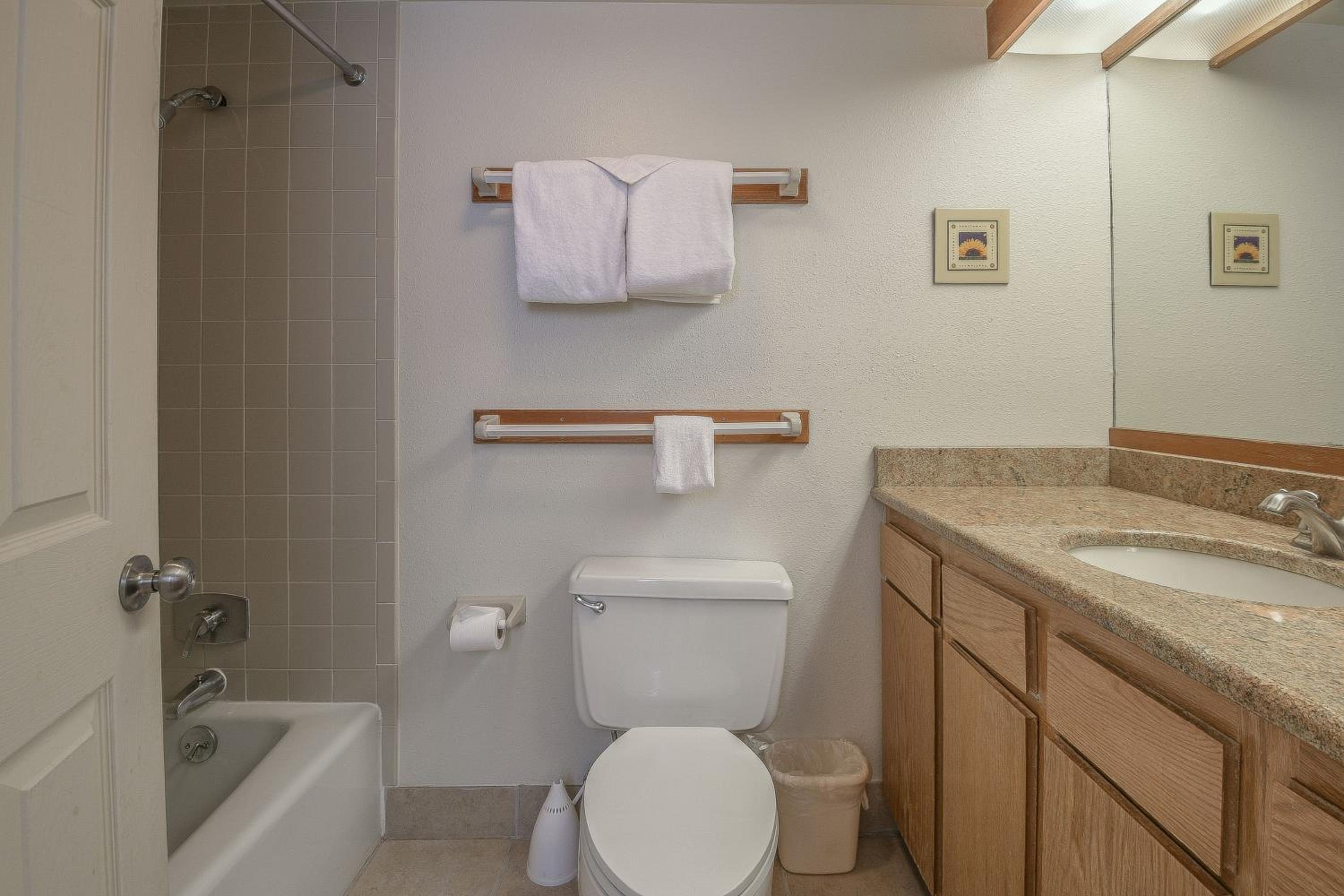 Quicksilver 1608 by SummitCove Lodging