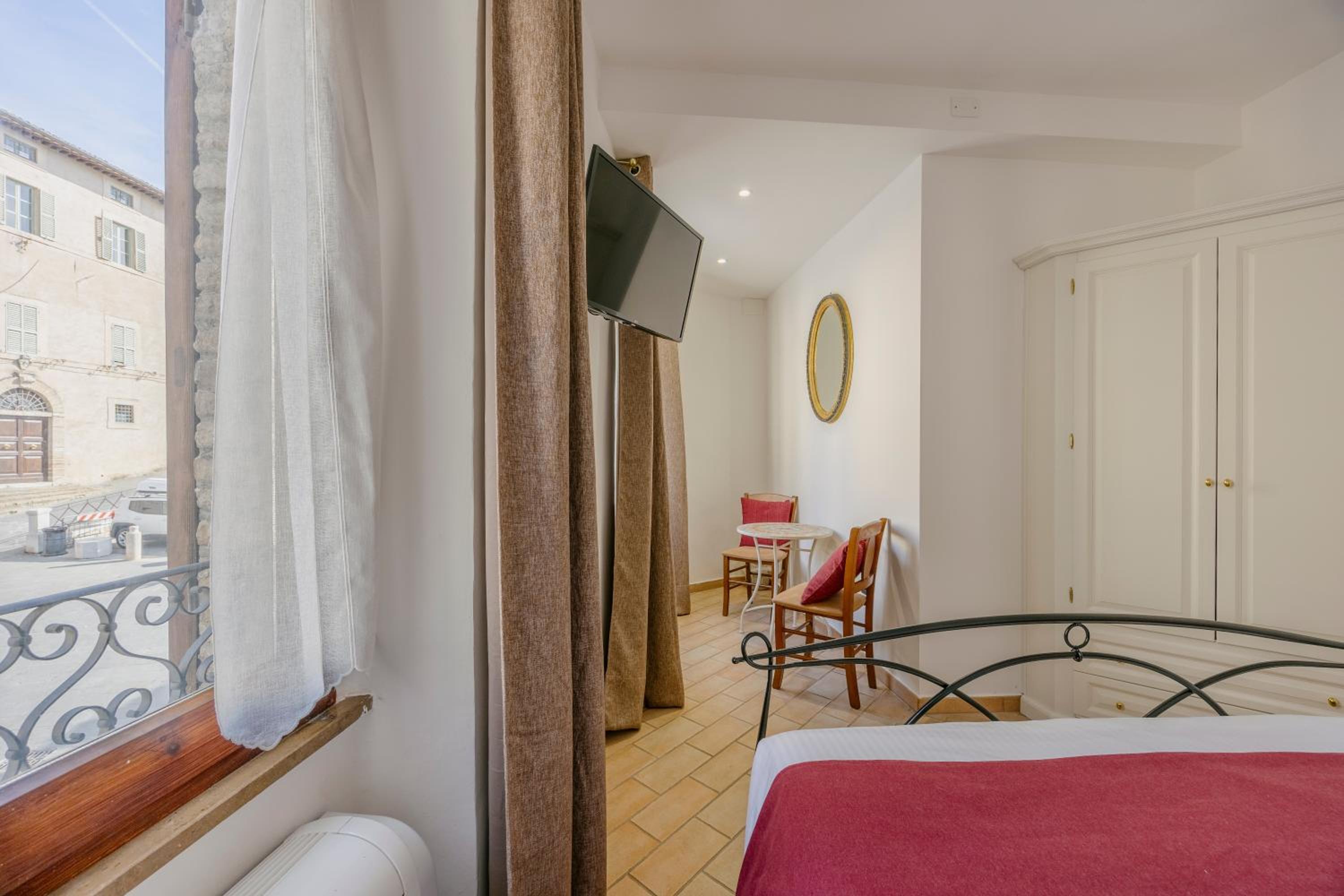 La Cattedrale Rooms