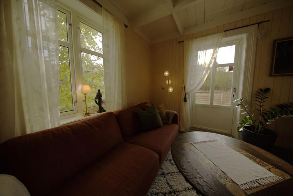 Moskenes i Lofoten, autentisk hus midt i fiskeværet Å view 2