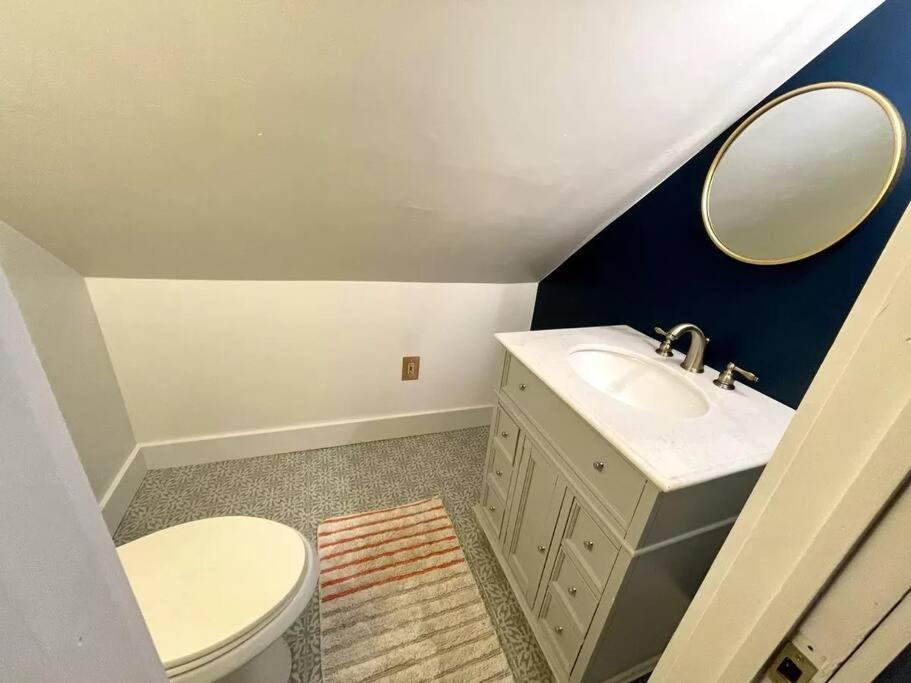 Rutland Vacations - The Family Spot - Huge Yard - Property Image 5